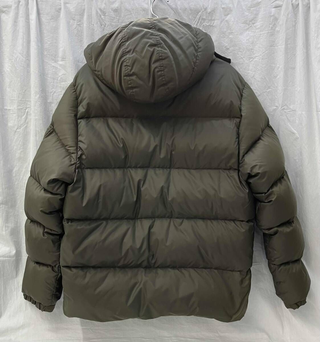 MONCLER BAZILLE サイズ00 カーキ モンクレール バジーレ 【公式通販】