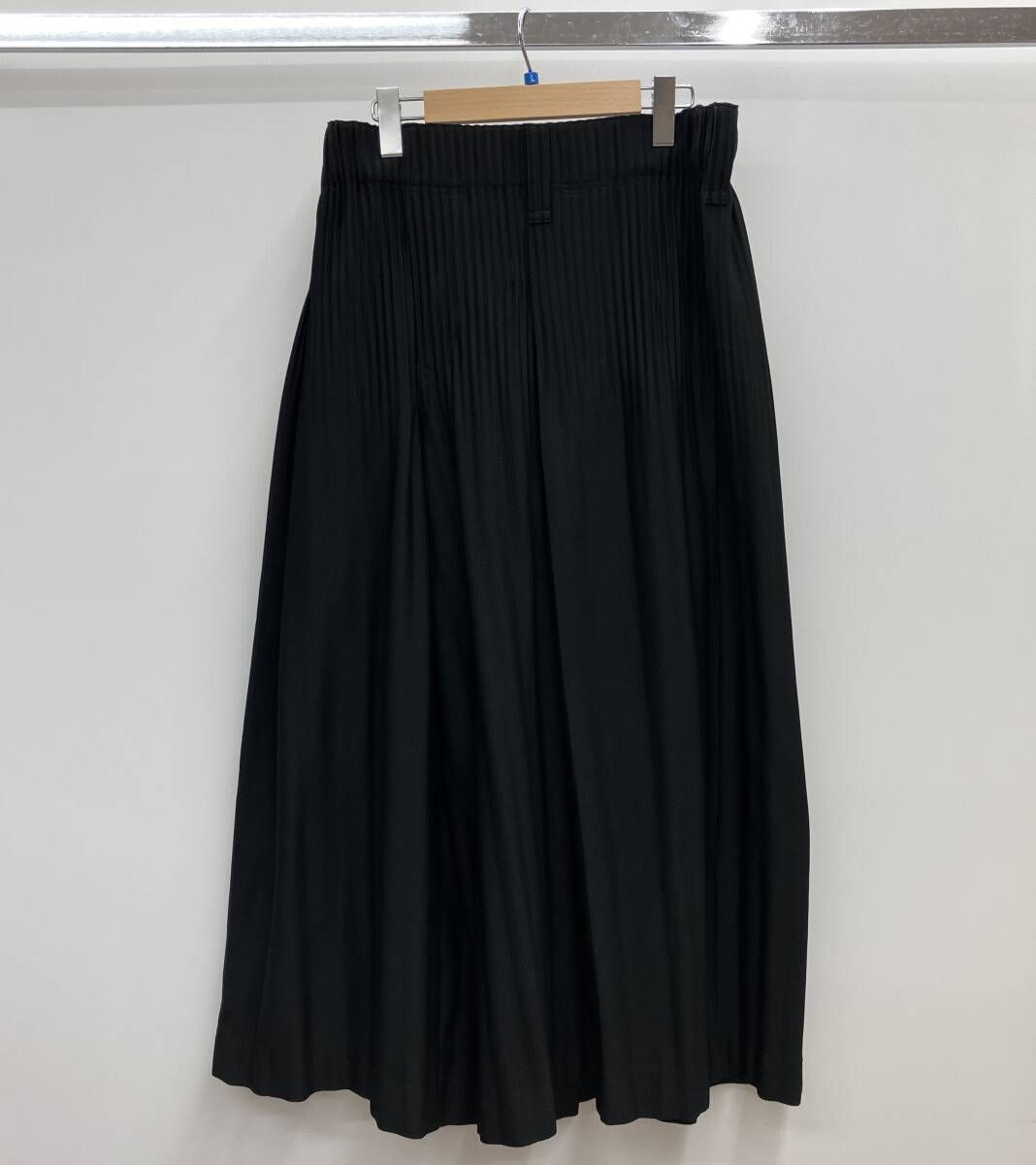 HOMME PLISSE ISSEY MIYAKE オムプリッセ イッセイミヤケ ERASER PLEATS WIDE PANTS プリーツパンツ ワイド 袴 HP71JF166 サイズ4 ブラック