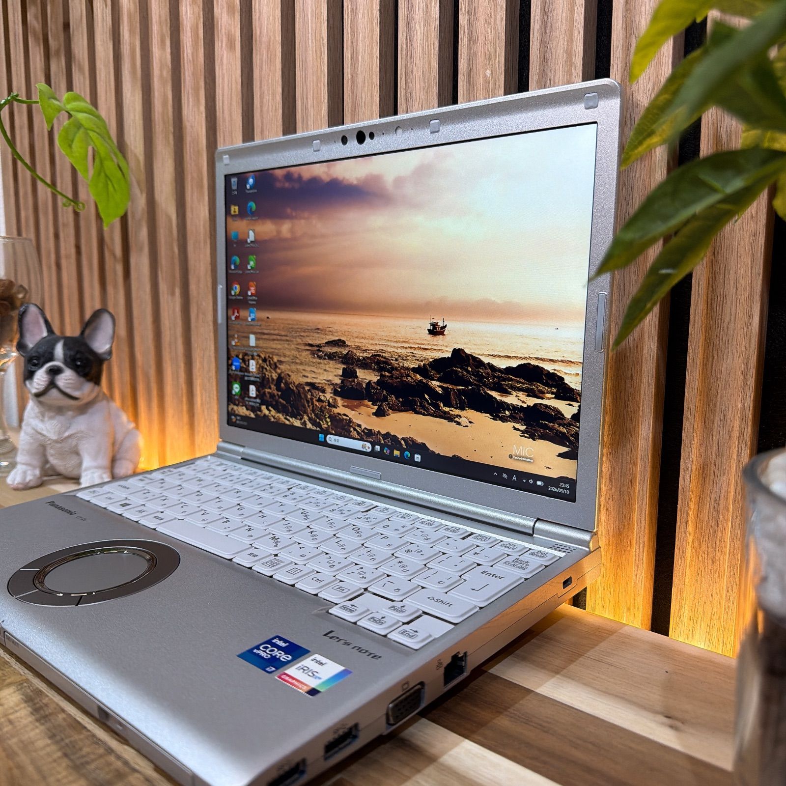 公式限定】Let's note SV1 i7/16GB/512GB LTE搭載 - メルカリ