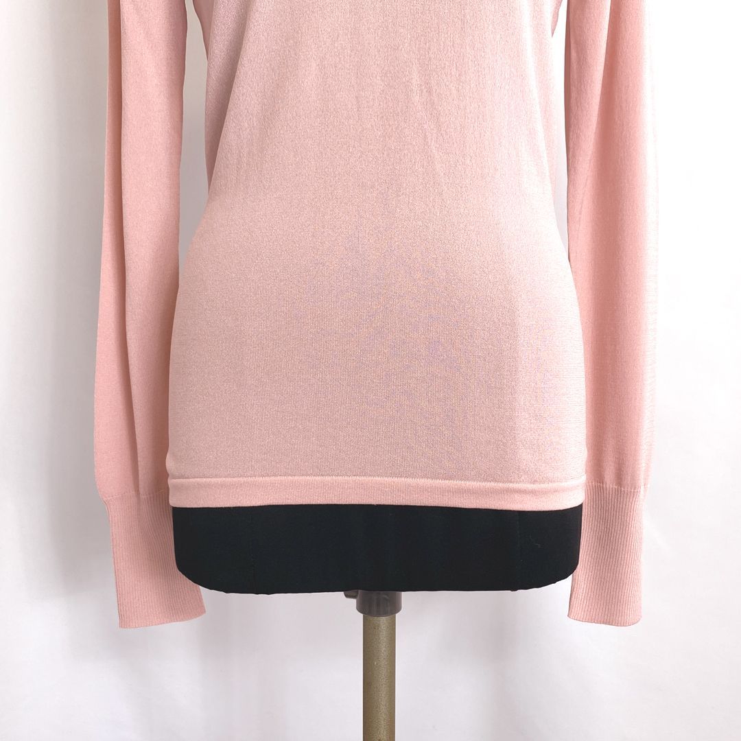 Max Mara マックスマーラ ニット・セーター M ピンクベージュ 【古着】【中古】 美品】Weekend Max Maraマックスマーラ Vネック ビスコースニット M