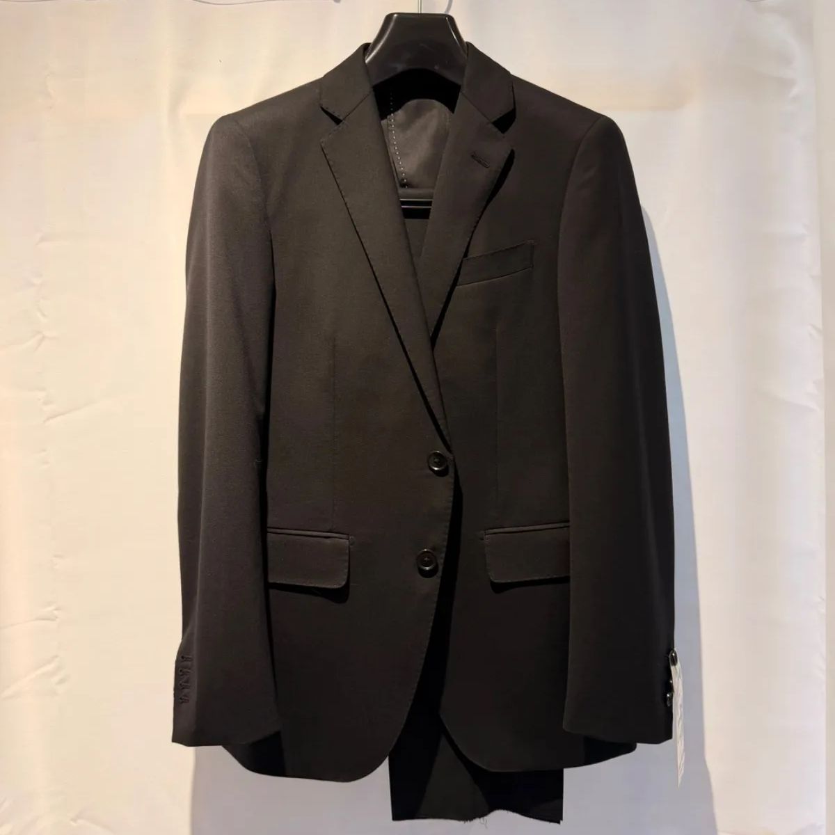 【新品・アウトレット品】メンズスーツ オールシーズン 上下セット シングル YA4 9A18038 ブラック