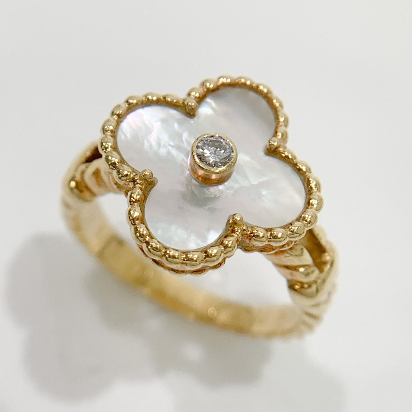 【中古】ヴァン クリーフ&アーペル Van Cleef & Arpels リング　ヴィンテージ アルハンブラ ホワイトシエル　ダイヤモンド K18YGイエローコールド750