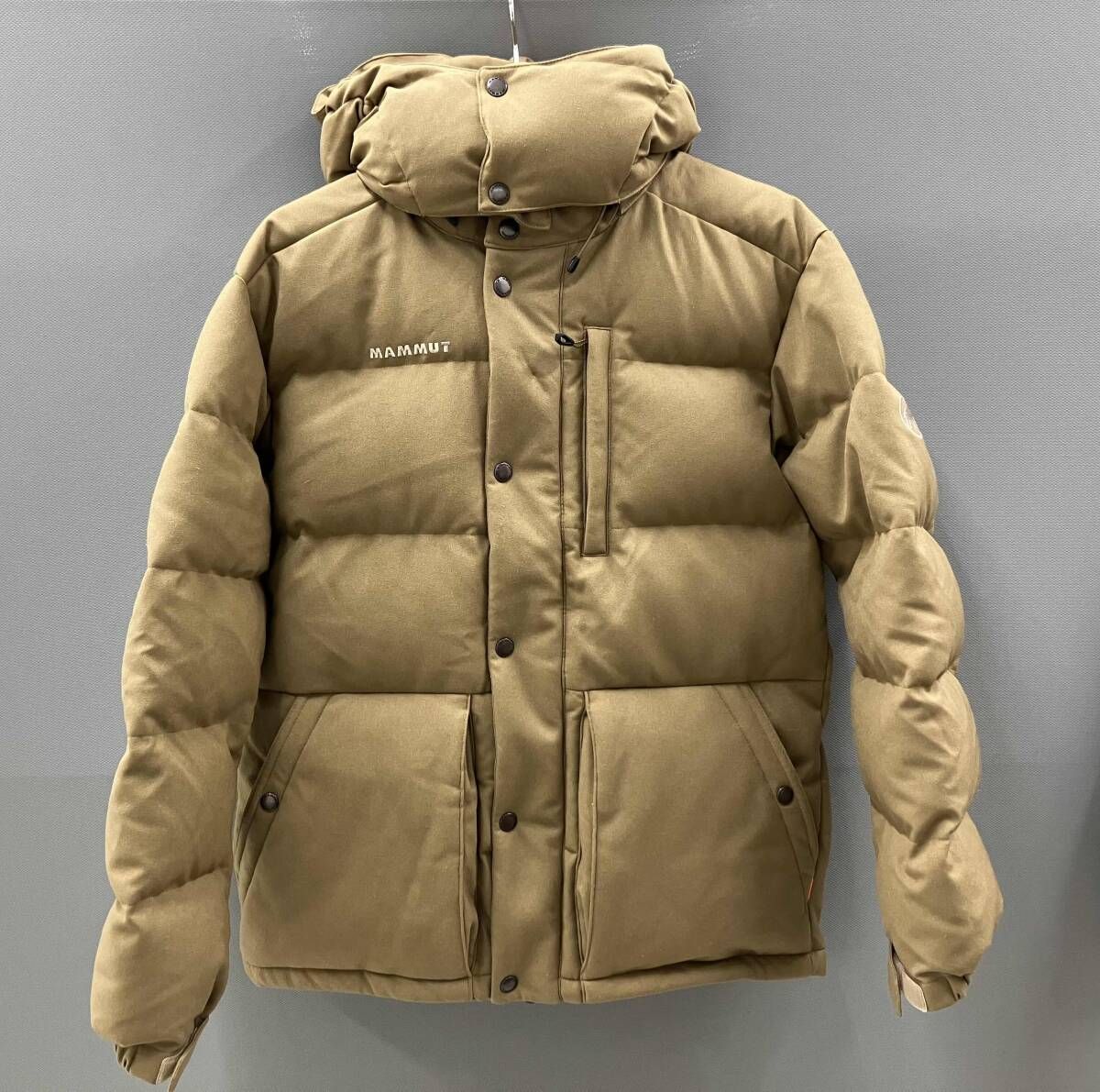 MAMMUT マムートブラウン ダウンジャケット美品 MAMMUT マムート ダウンジャケット 013-02982 Mサイズ ブラウン - メルカリ
