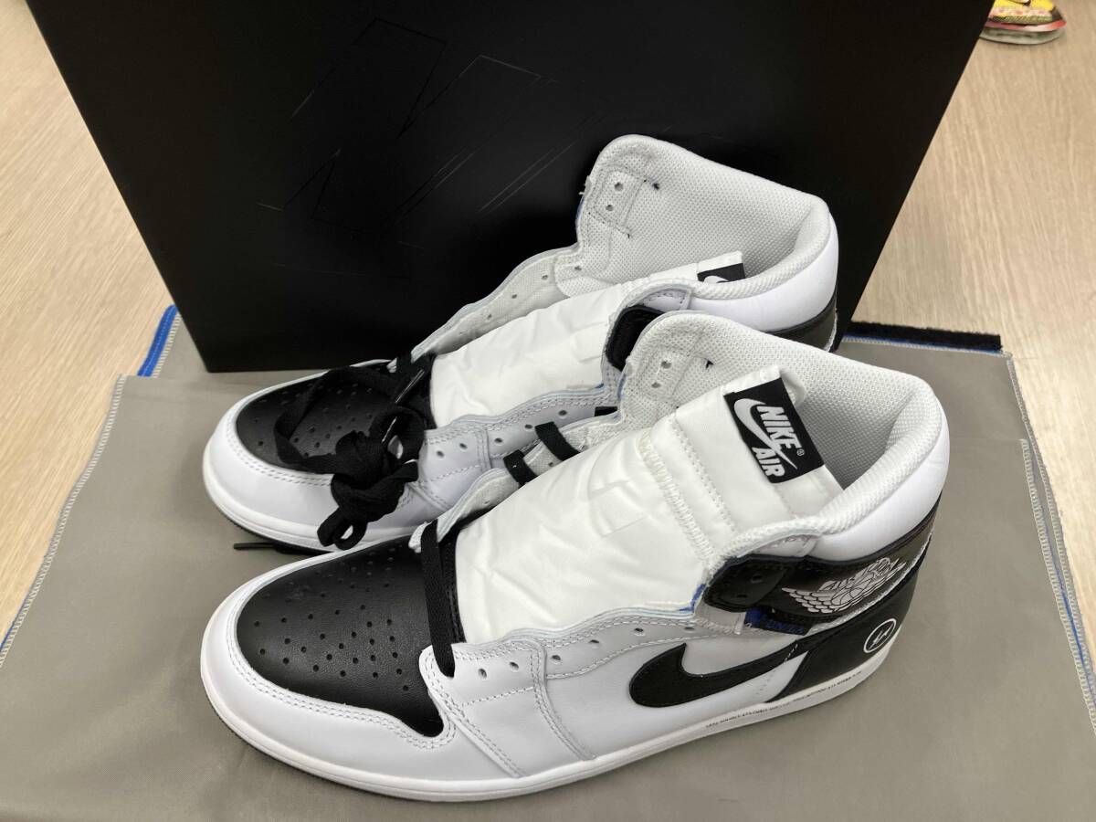NIKE スニーカー　ll7282-100 Air Jordan 1 Retro High OG サイズ29