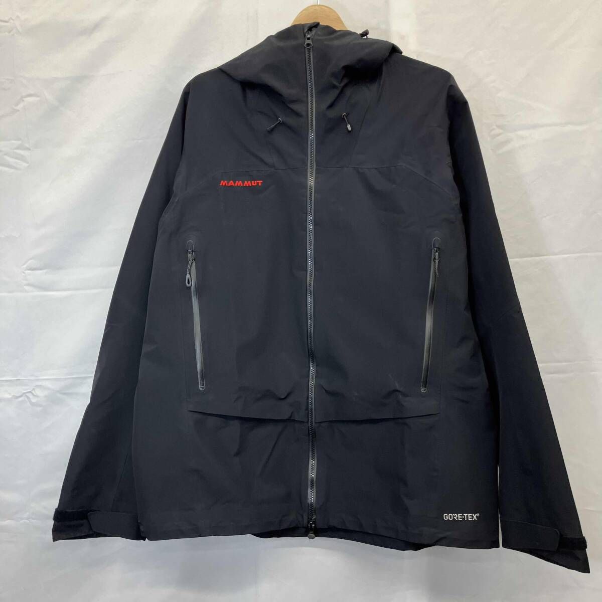MAMMUT / マムート / マウンテンパーカー / Alpine Guide HS / 1010-26570 / 汚れあり / サイズXL / ブラック