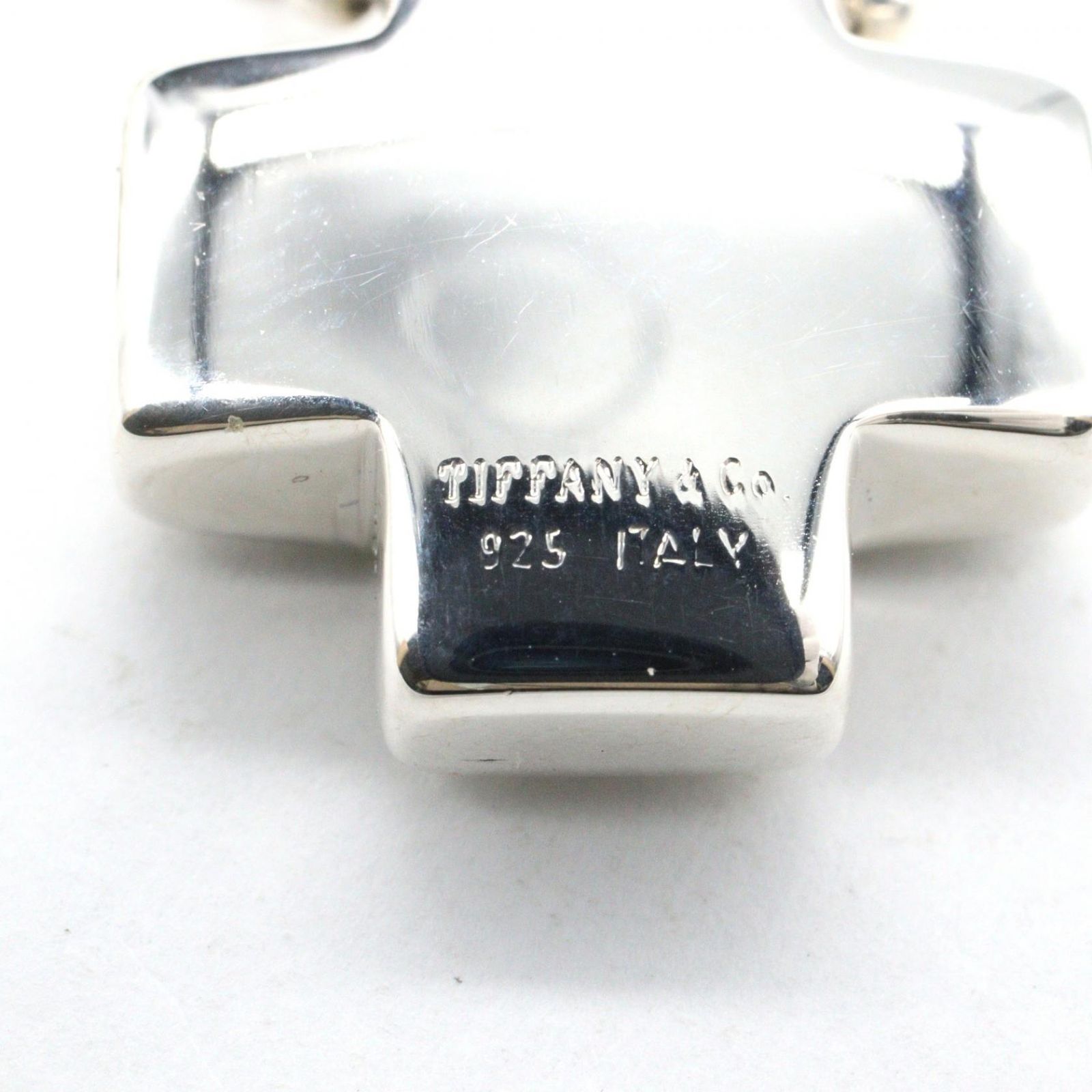 ティファニー TIFFANY＆CO ネックレス ローマンクロス ネックレス 首回