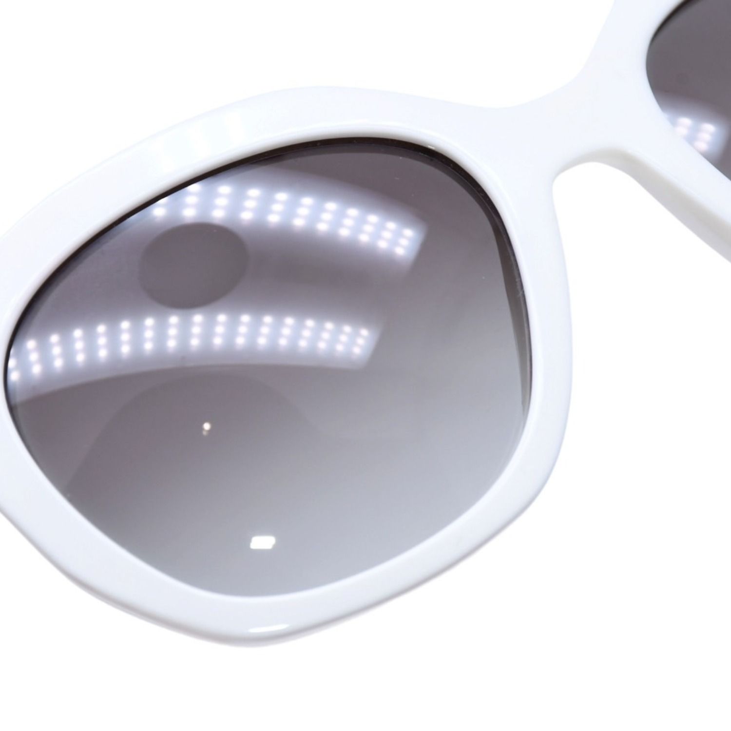 極美品 PRADA プラダ Sunglasses サングラス SPR 16V 53◻︎20 White ホワイトフレーム ホワイト 中古 4a002339 PRADA - 極美品 PRADA プラダ Sunglasses サングラス SPR 16V 53◻︎20