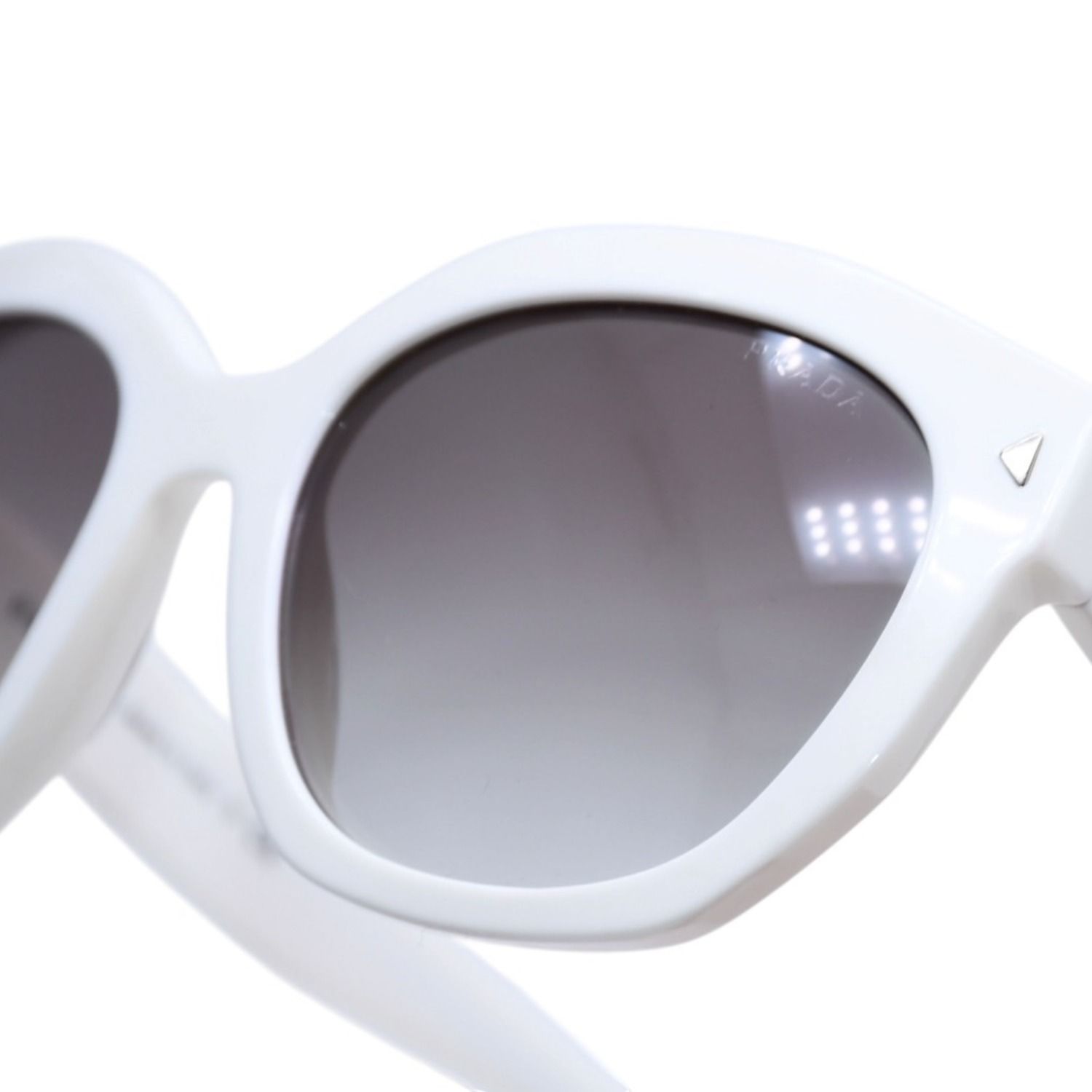 極美品 PRADA プラダ Sunglasses サングラス SPR 16V 53◻︎20 White