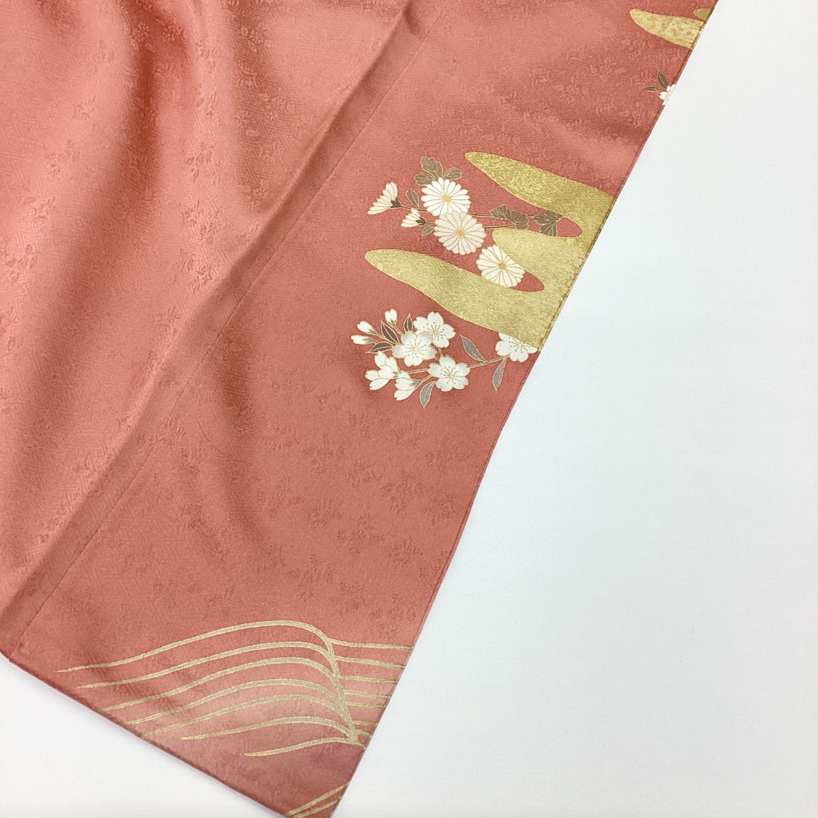 中古品 袷着物 訪問着 とき色 金彩 金コマ刺繍 正絹 裄69 R795 - メルカリ