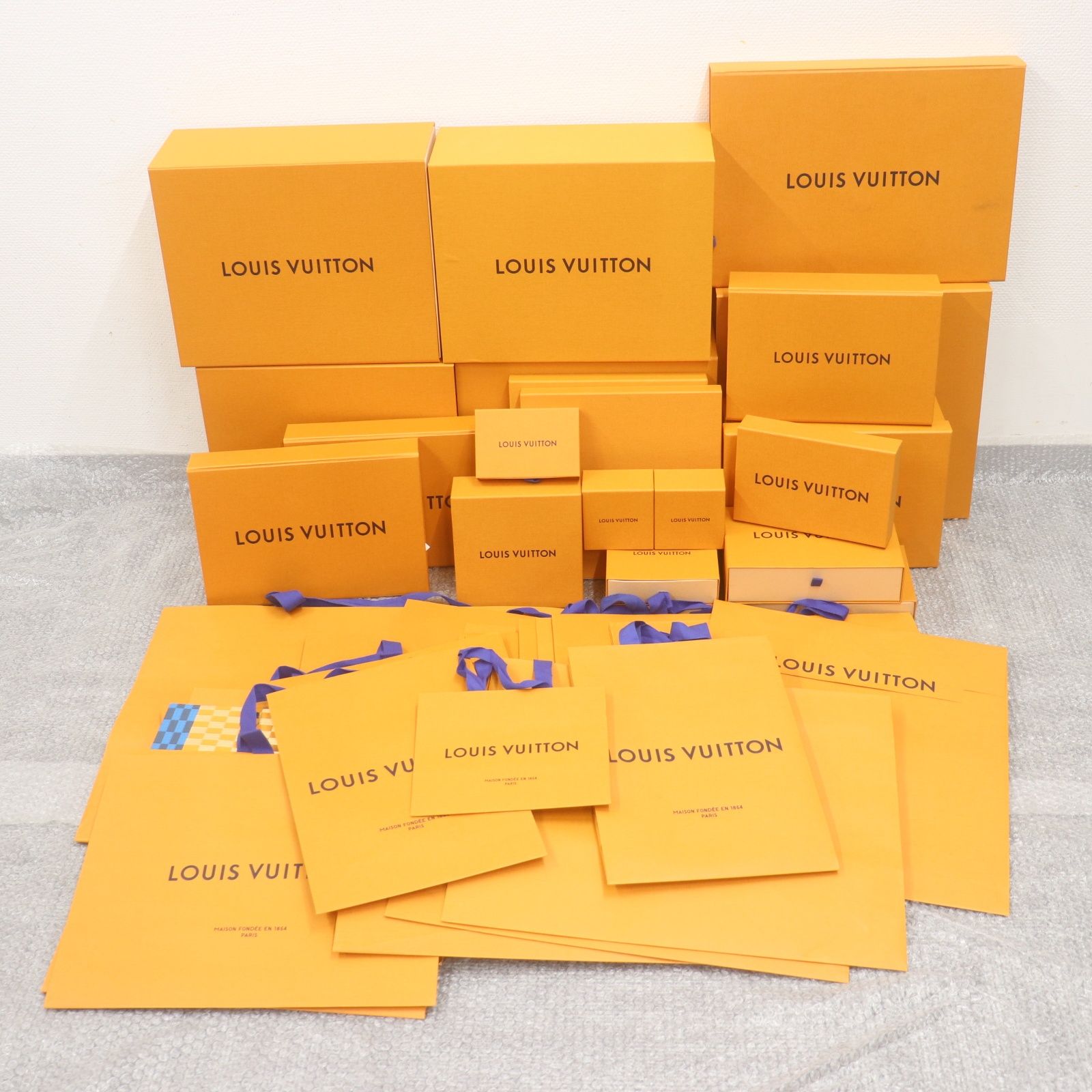 ITDZIIVVLFEO LOUIS VUITTON ルイヴィトン BOX 空き箱 ショッパー 純正