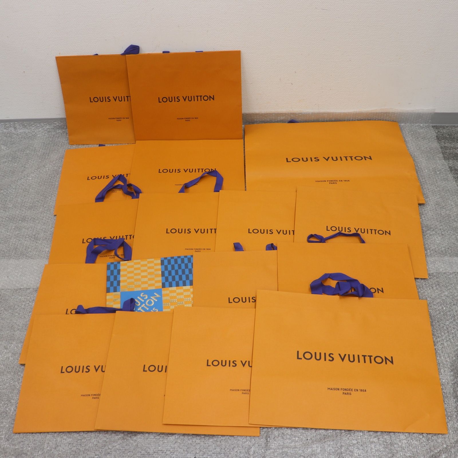ITDZIIVVLFEO LOUIS VUITTON ルイヴィトン BOX 空き箱 ショッパー 純正