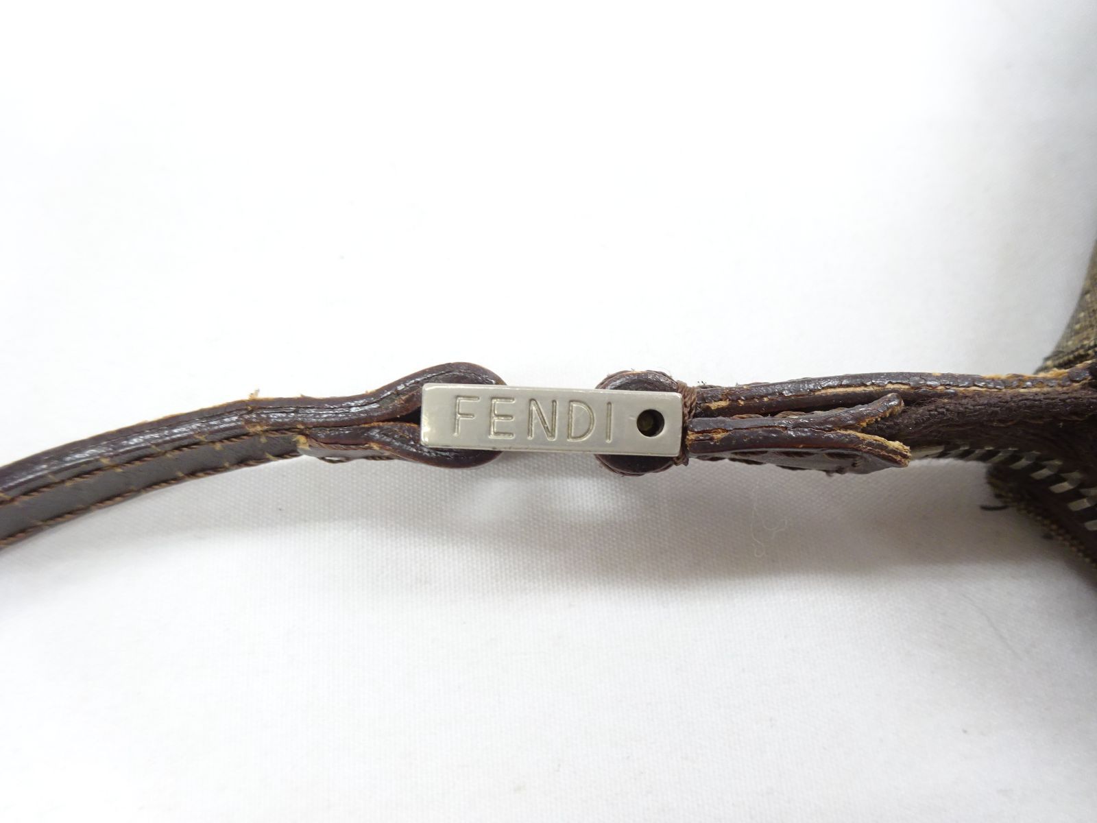 FENDI フェンディ ズッカ柄 ズッキーノ アクセサリーポーチ ミニ