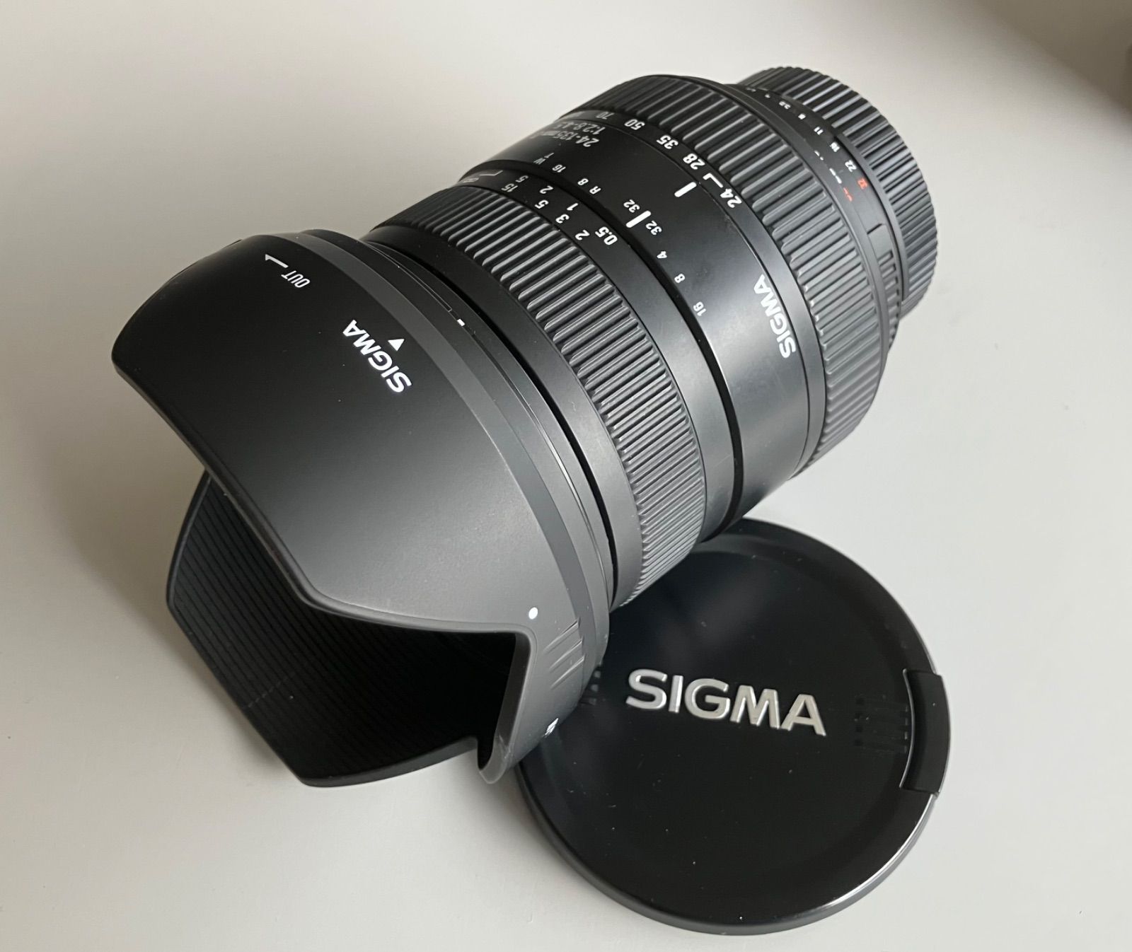 動作OK】シグマ SIGMA ZOOM 24-135mm D F2.8-4.5 フード付 ニコンF