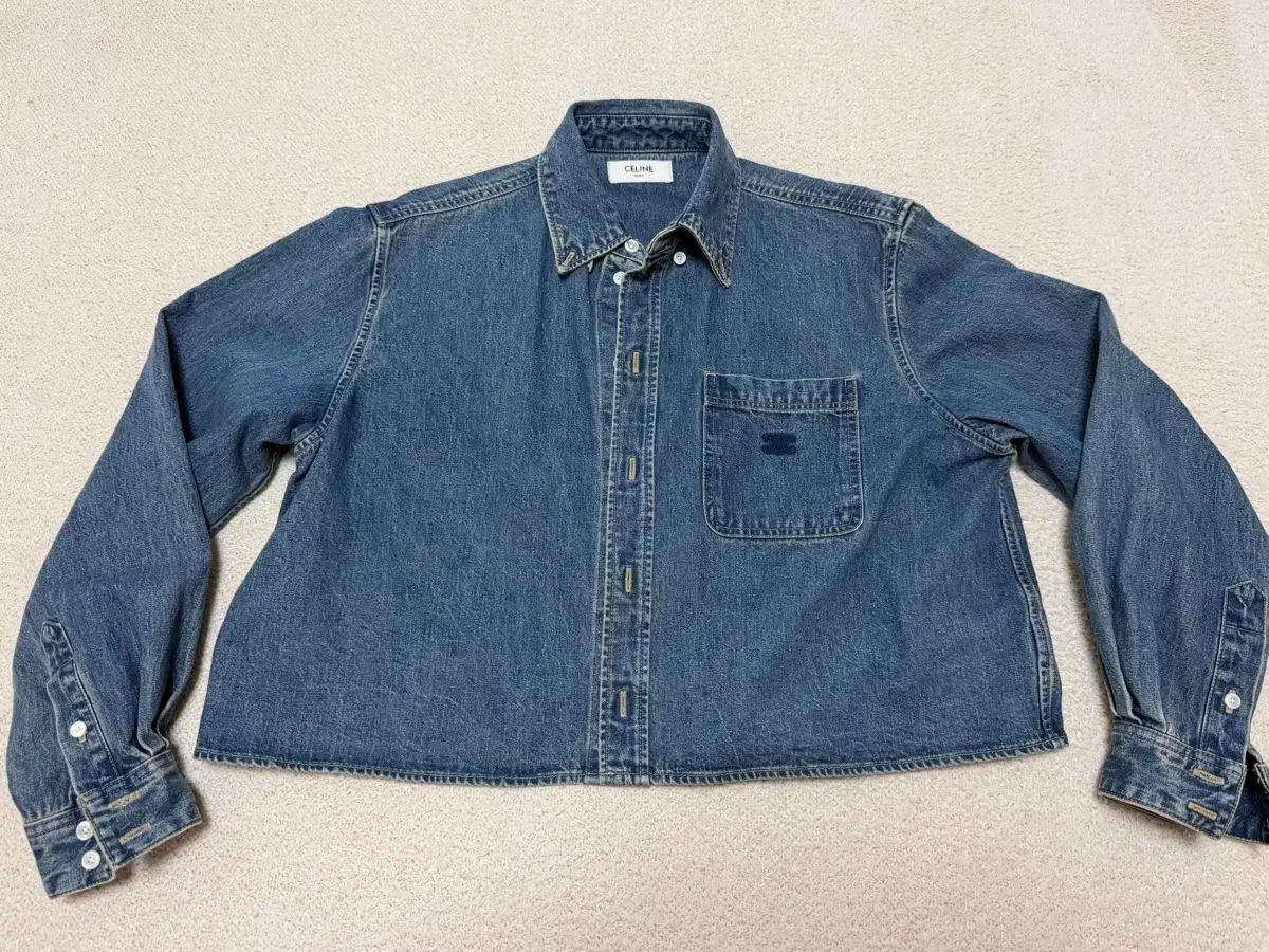 Celine セリーヌ UNIION オ―シャン ウォッシュ デニム クロップド シャツ 2T187459N