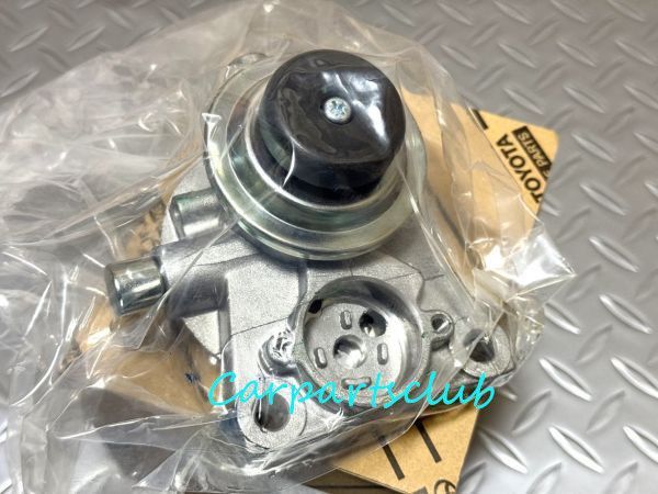 トヨタ 純正品 100系 ハイエース/レジアスエース フューエルフィルター キャップ ASSY 寒冷地仕様 Fuel Filter Cap Assembly