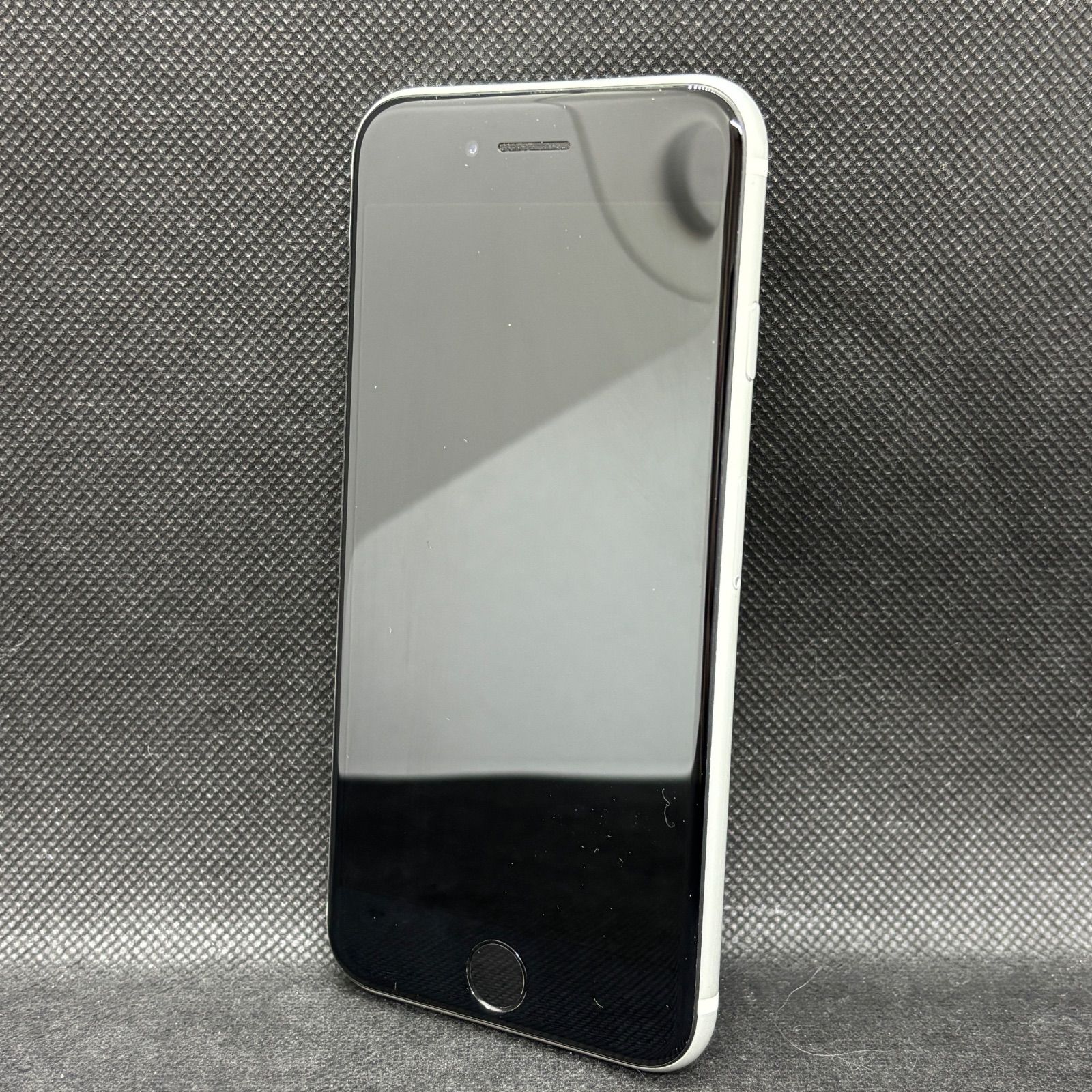 美品【SIMフリー】iPhone SE 第2世代 64GB ホワイト A2296 バッテリー