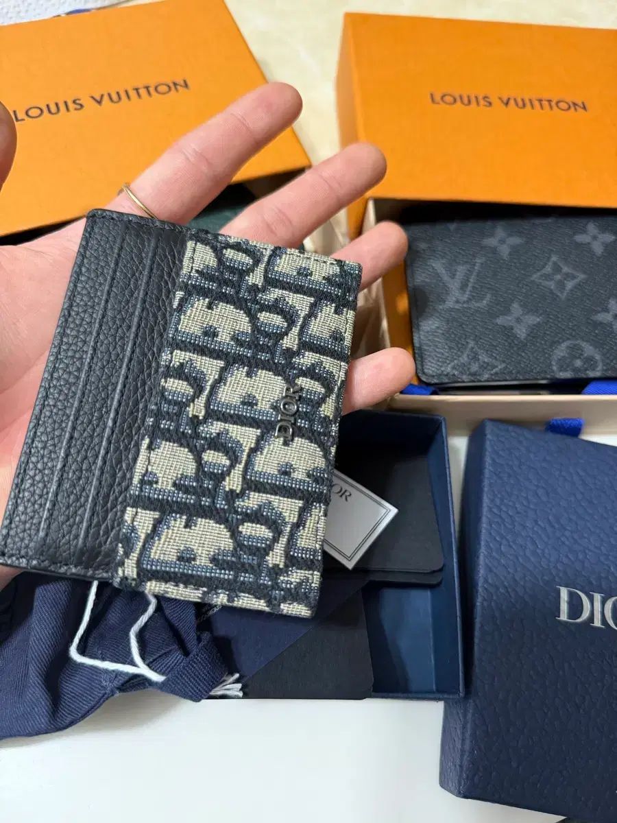 ディオール オブリーク カードウォレット ほぼ新品