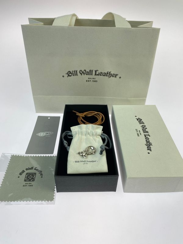 【中古品】 BILL WALL LEATHER ビルウォールレザー × BEAMS ビームス WHALE TAIL HOOK PENDANT MEDIUM ホエールテール フック ペンダント ミディアム レザー【192-260512-em-03-min】