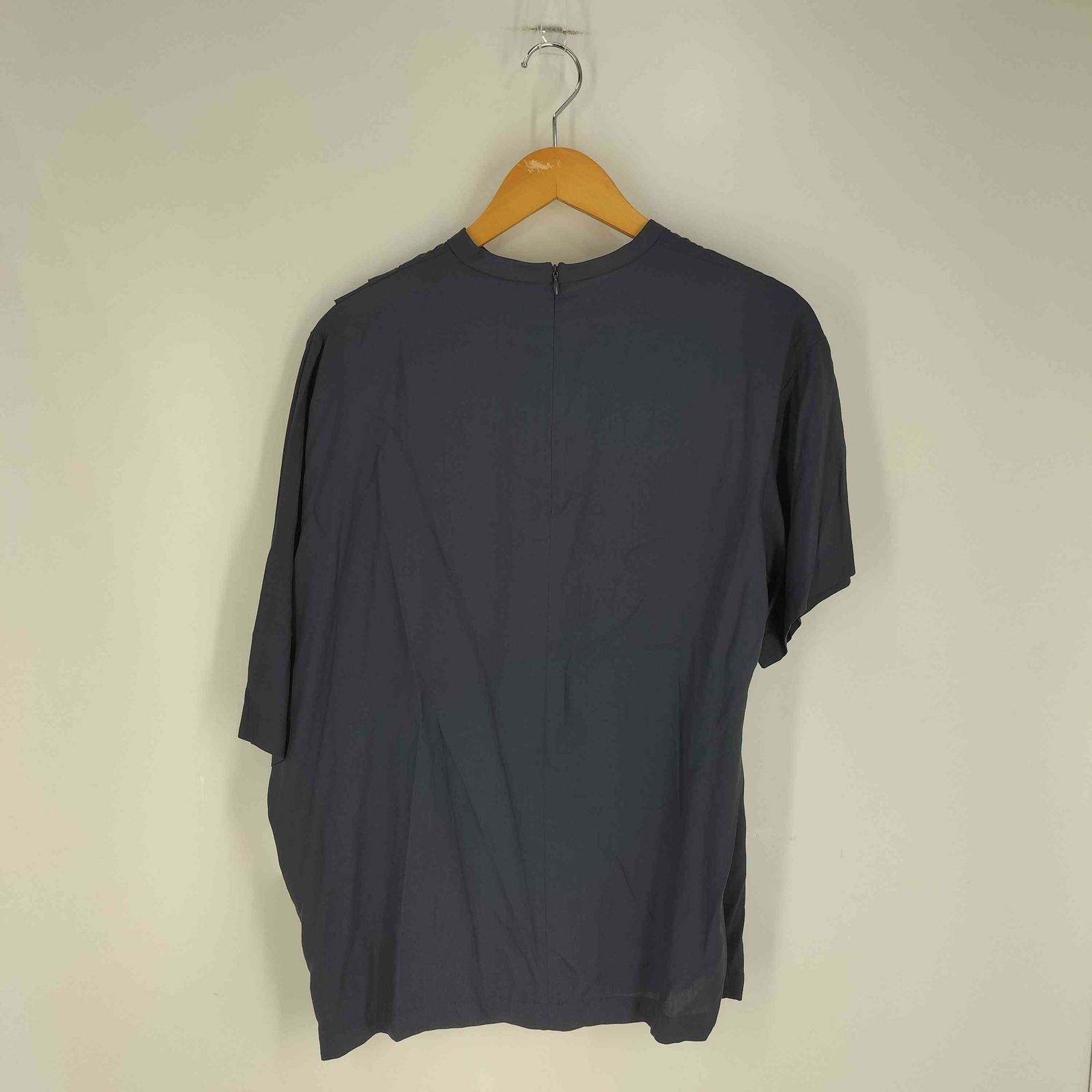 LOW CLASSICロウ・クラシック AP STUDIO(アパルトモンL'Appartement)購入2023SS asymmetry blouse(アシンメトリーブラウス)【S】【LTSA72706】 AP STUDIO - LOW CLASSICロウ・クラシック AP STUDIO(アパルトモンL