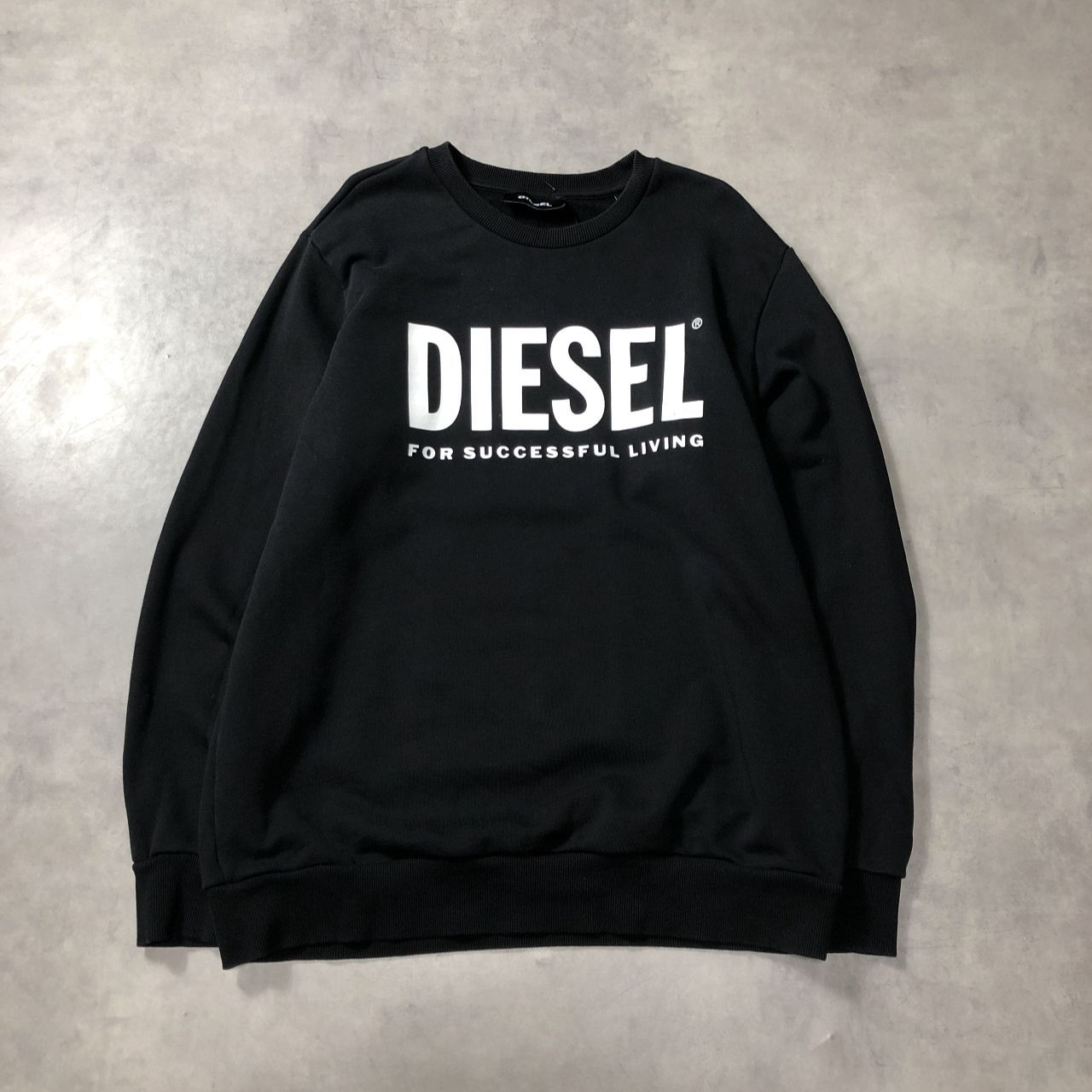 GQ5475◇DIESEL：クルーネックロゴスウェット◇XL◇ブラック系