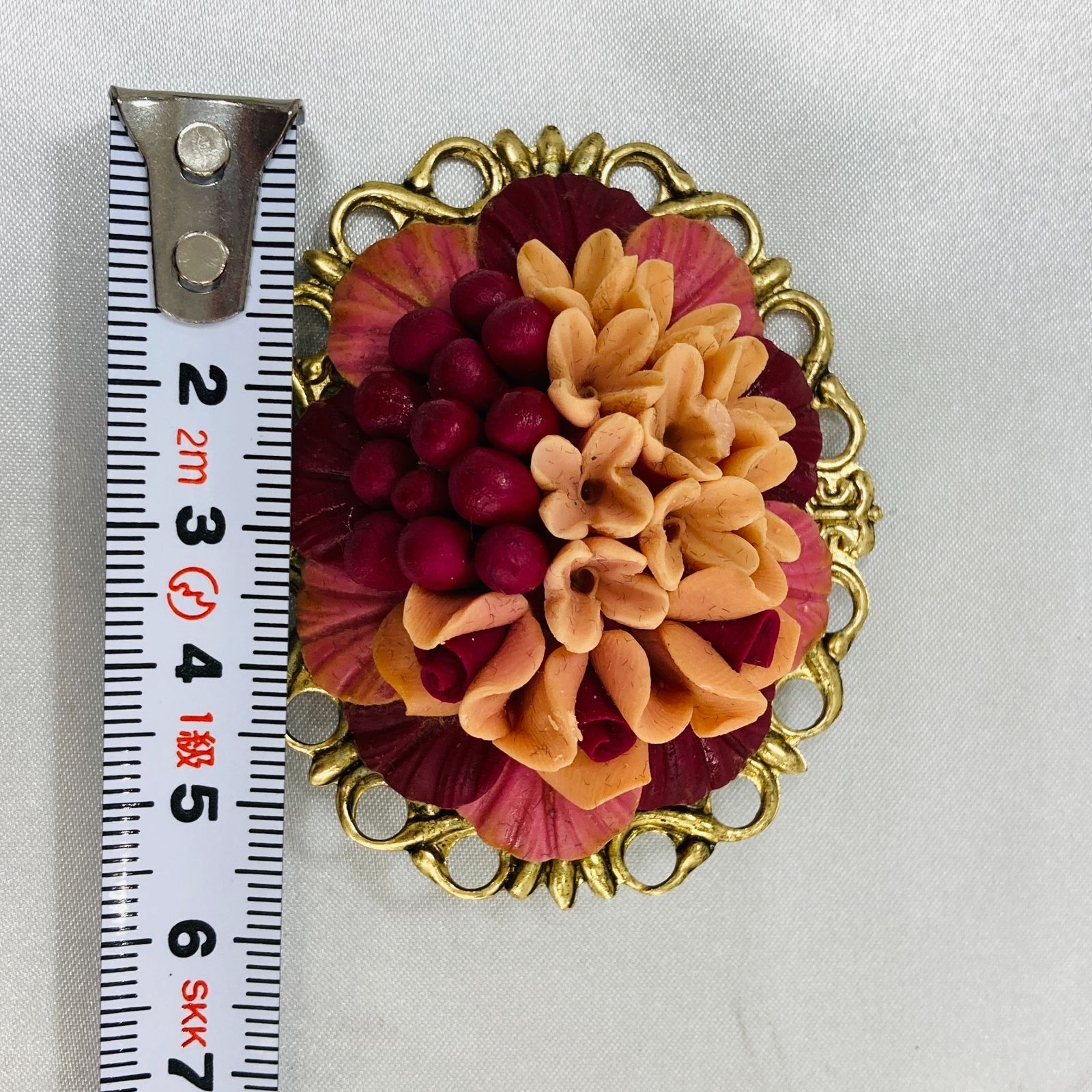 A【本珊瑚】ブローチ 花 アクセサリー 小物 コサージュ - メルカリ