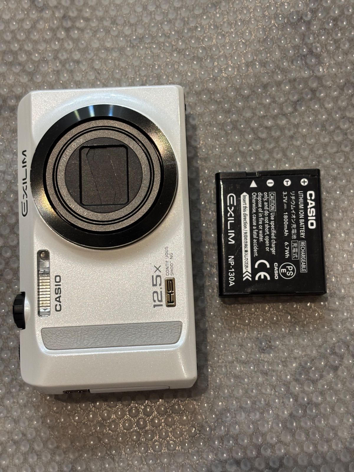 CASIO EXILIM EX‐ZR200 　　26040549 13,350円