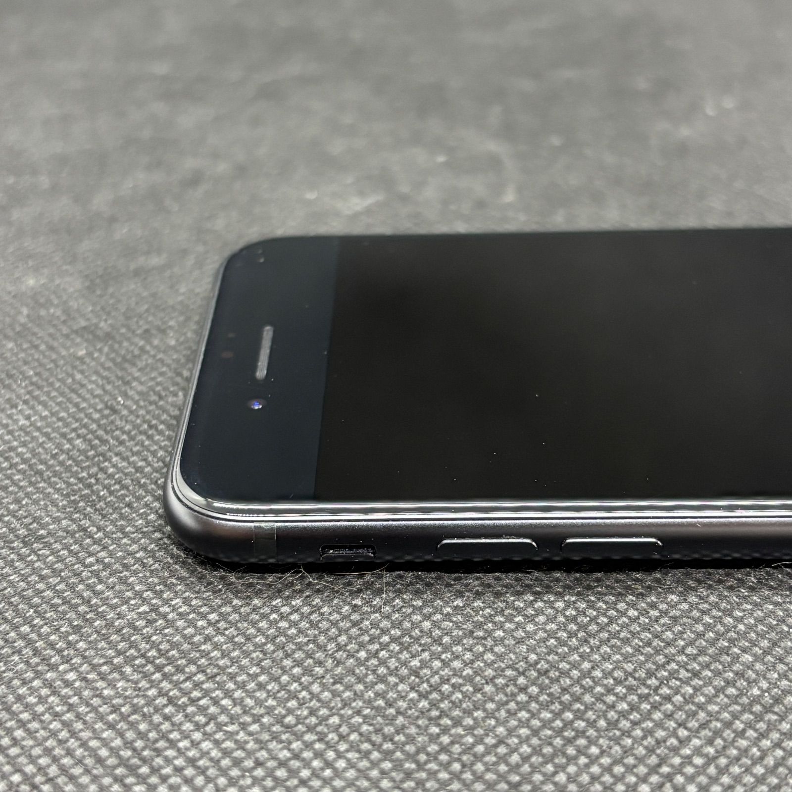 iPhone 7 32GB ブラック SIMロックなし バッテリー95% - メルカリ