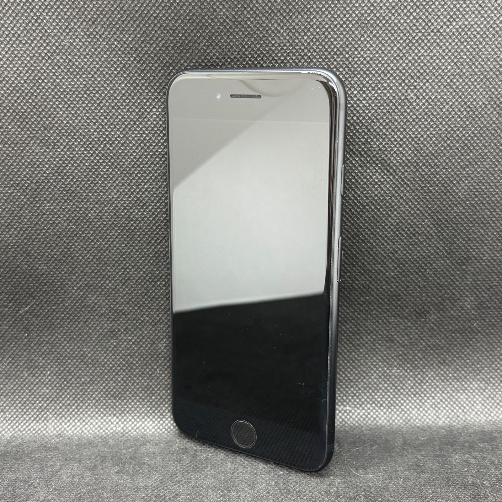 iPhone7 128GB ブラック SIMロックなしバッテリー70% 本体のみ iPhone 7 32GB ブラック SIMロックなし バッテリー95% - メルカリ