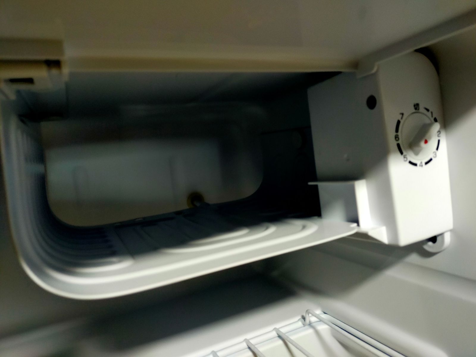 冷蔵庫 ヤマダ電機 YRZ-C05L 46L 2024年製 - メルカリ