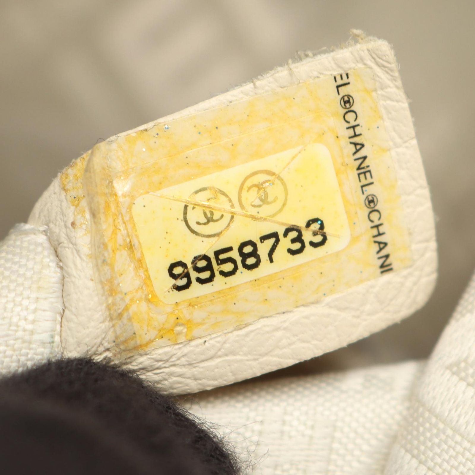 シャネル CHANEL ショルダーバッグ ココマーク ライトベージュ ラムスキン（羊革） ココマーク チェーンショルダー レディース Used B