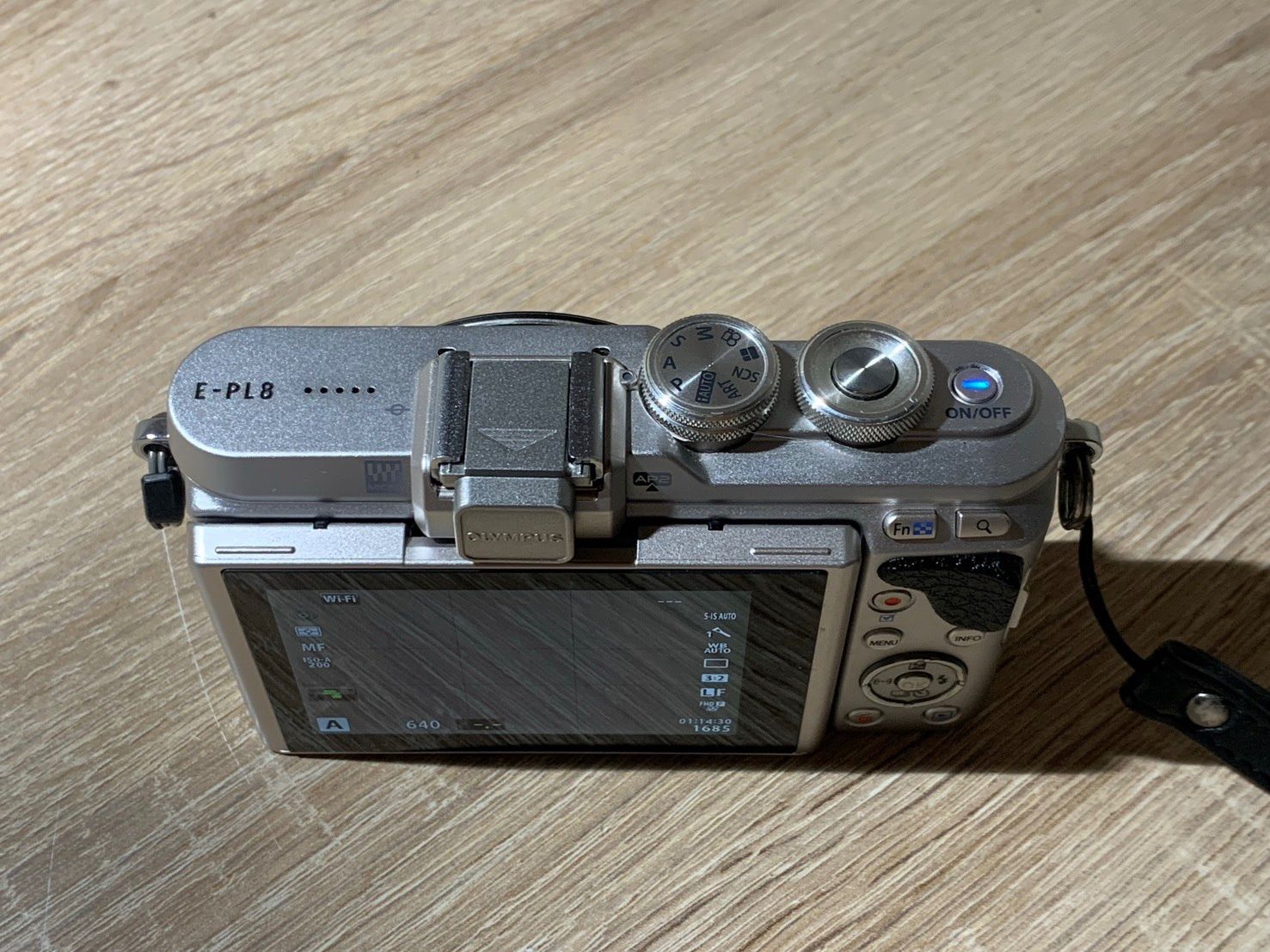 0290 OLYMPUS PEN E-PL8 ブラック デジカメ 動作確認済み 訳アリ【コ 0290 OLYMPUS PEN E-PL8 ブラック デジカメ 動作確認済み 訳アリ【コ
