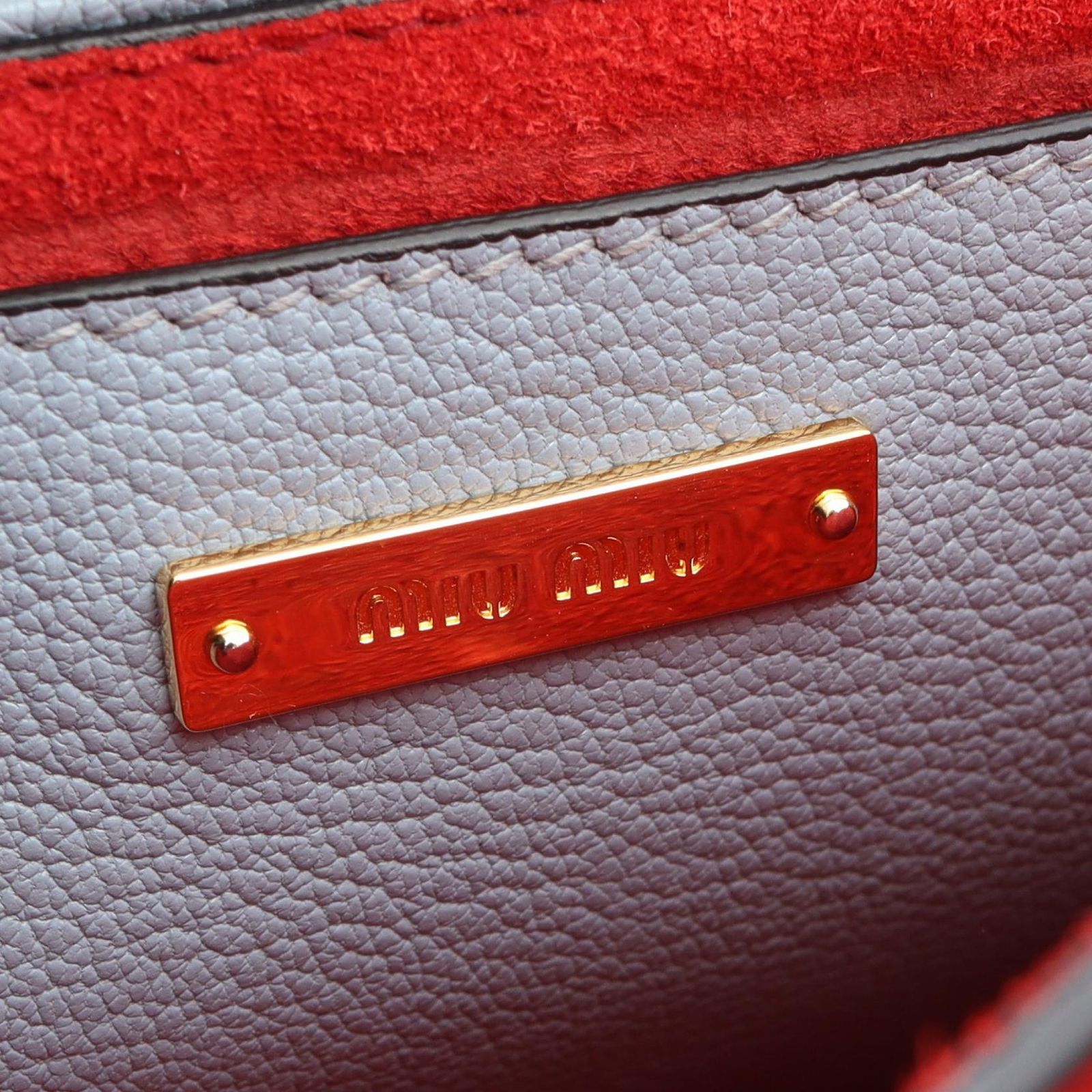 ミュウ ミュウ Miu Miu MADRAS マドラス 2WAY ショルダーバッグ バッグ レザー レディース レッド系 5BH116 【中古】 ミュウ ミュウ Miu Miu 2way マドラスショルダーバッグ ショルダー