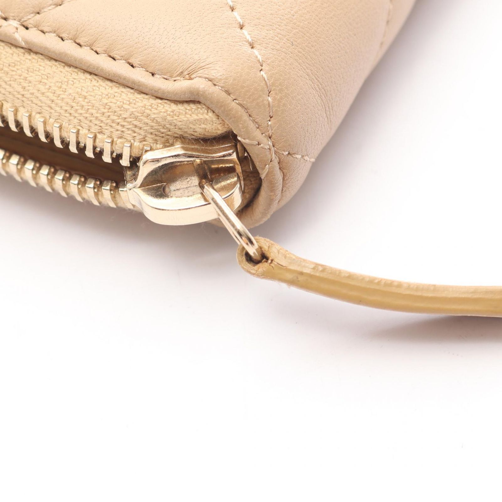 シャネル CHANEL ラウンド長財布 マトラッセ A50097 ベージュ 