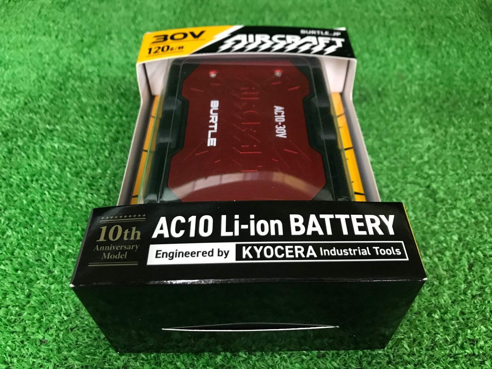 【未使用品】【0906】★バートル BURTLE 30Vバッテリー AC10-96-F メタリックレッド/F　ITS3JRUSHGTK 11,310円