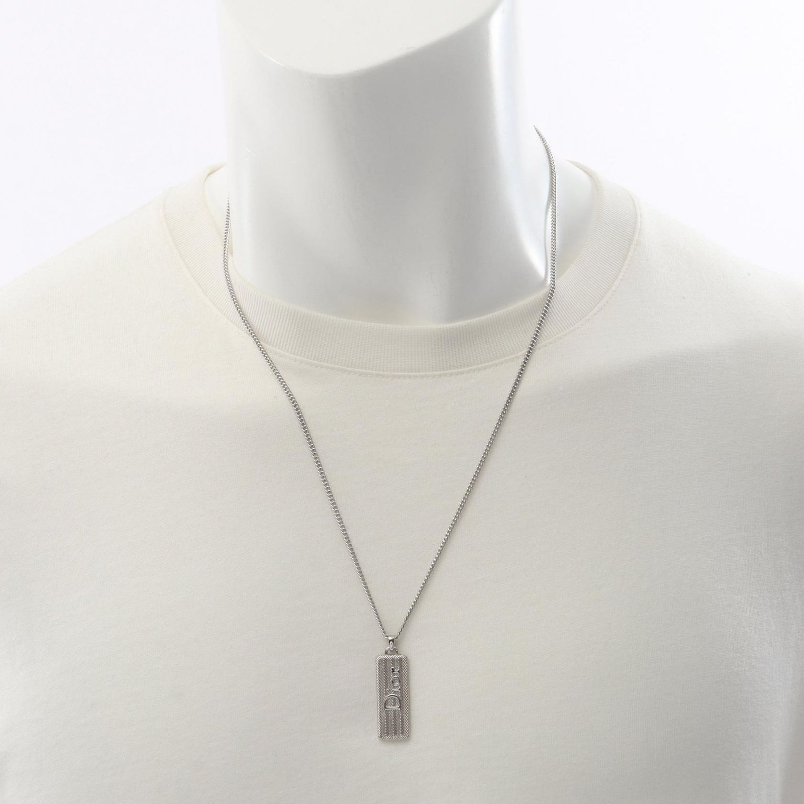 ディオール Dior ネックレス Guilloche Plate Pendant Necklace ロゴ 