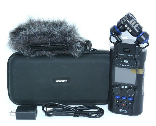 ケース付 ZOOM ズーム H5 STUDIO リニアPCMレコーダー マルチレコーダー ハンディレコーダー 美品