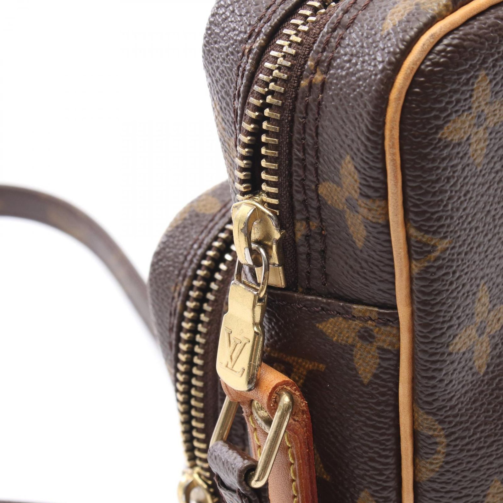 ルイ・ヴィトン LOUIS VUITTON ショルダーバッグ アマゾン モノグラム 