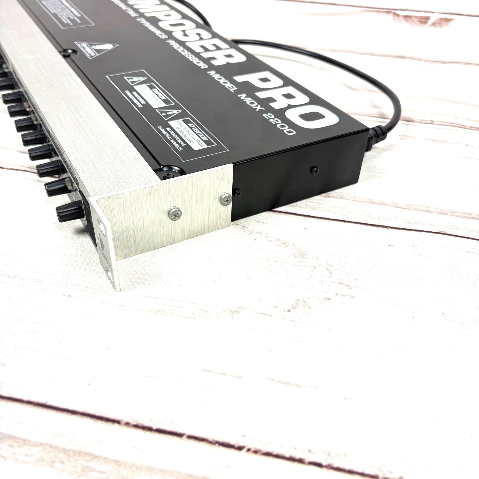 BEHRINGER DYNAMICS PROCESSOR MDX 2200 ベリンガー コンプレッサー