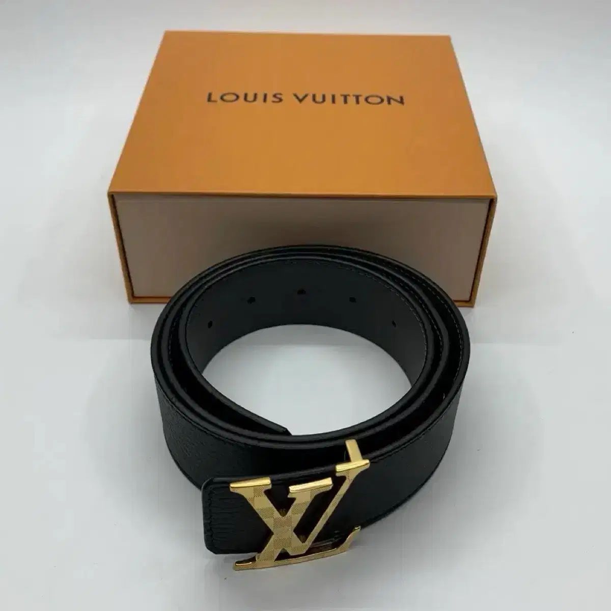 267001729 Louis Vuitton ルイヴィトン ダミエ LV ベルト M0333 ブラック