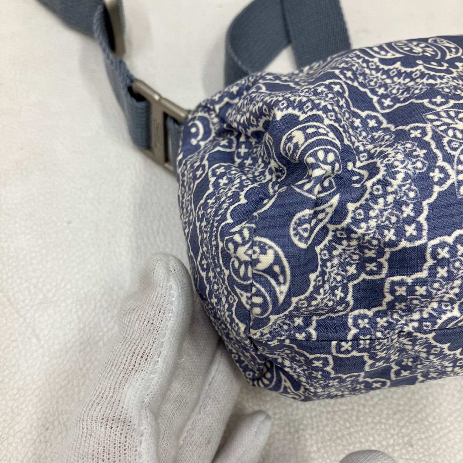 3349 LeSportsac レスポートサック ショルダーバッグ エッセンシャル 
