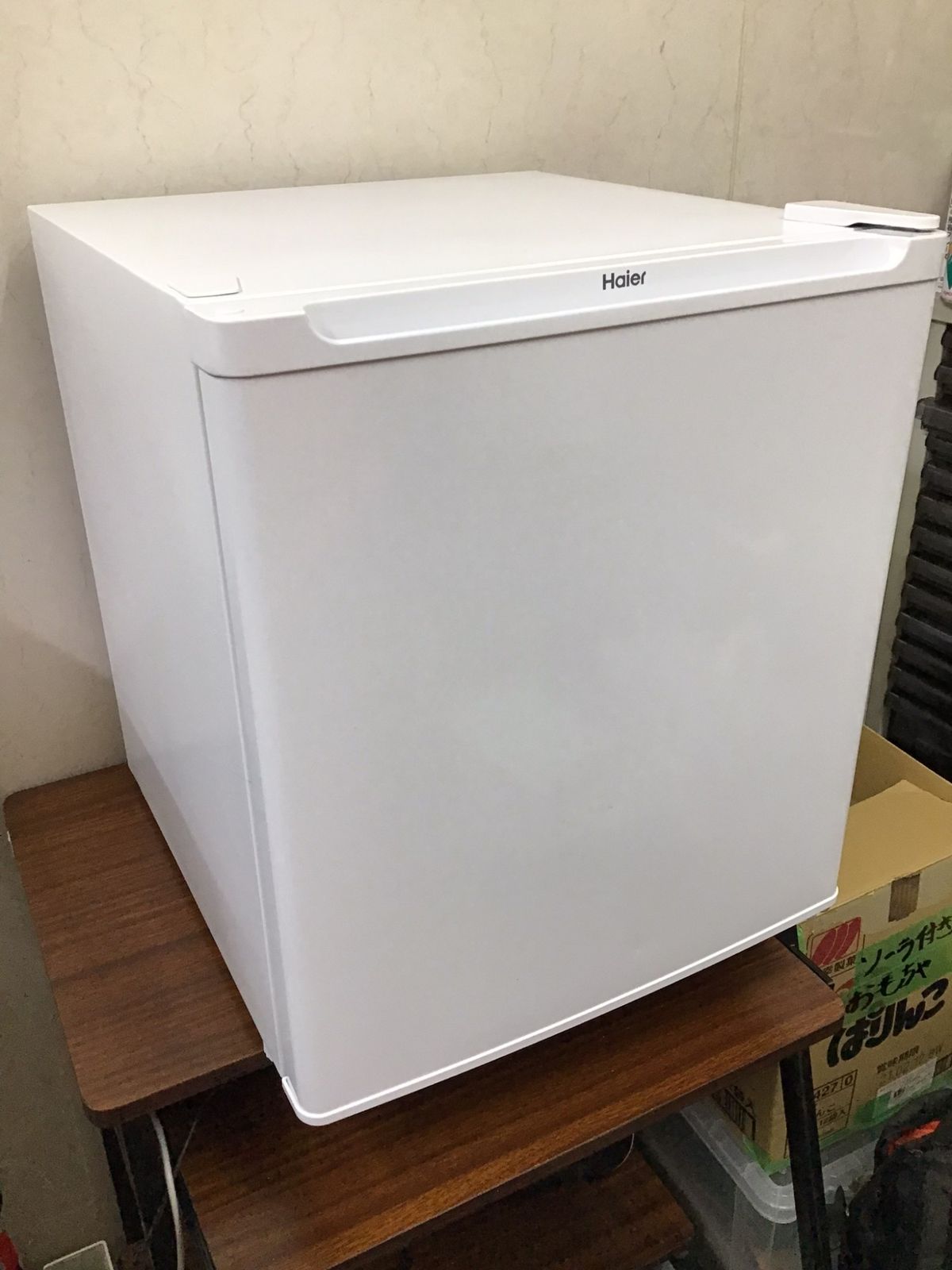 生活家電 冷凍庫 ハイアール JF-NU33A 33L 年製