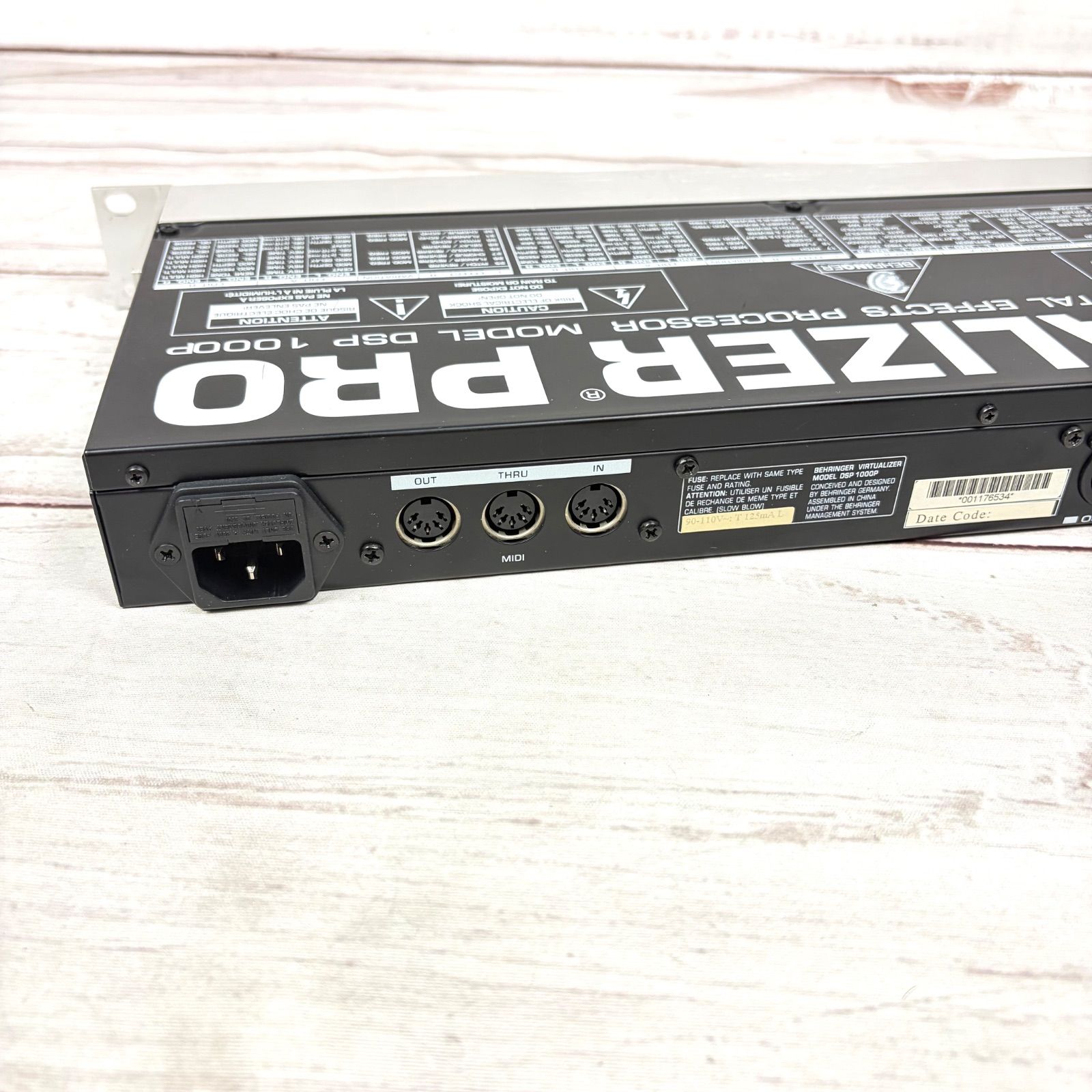 BEHRINGER DIGITAL EFFECTS PROCESSOR DSP 1000P ベリンガー マルチ