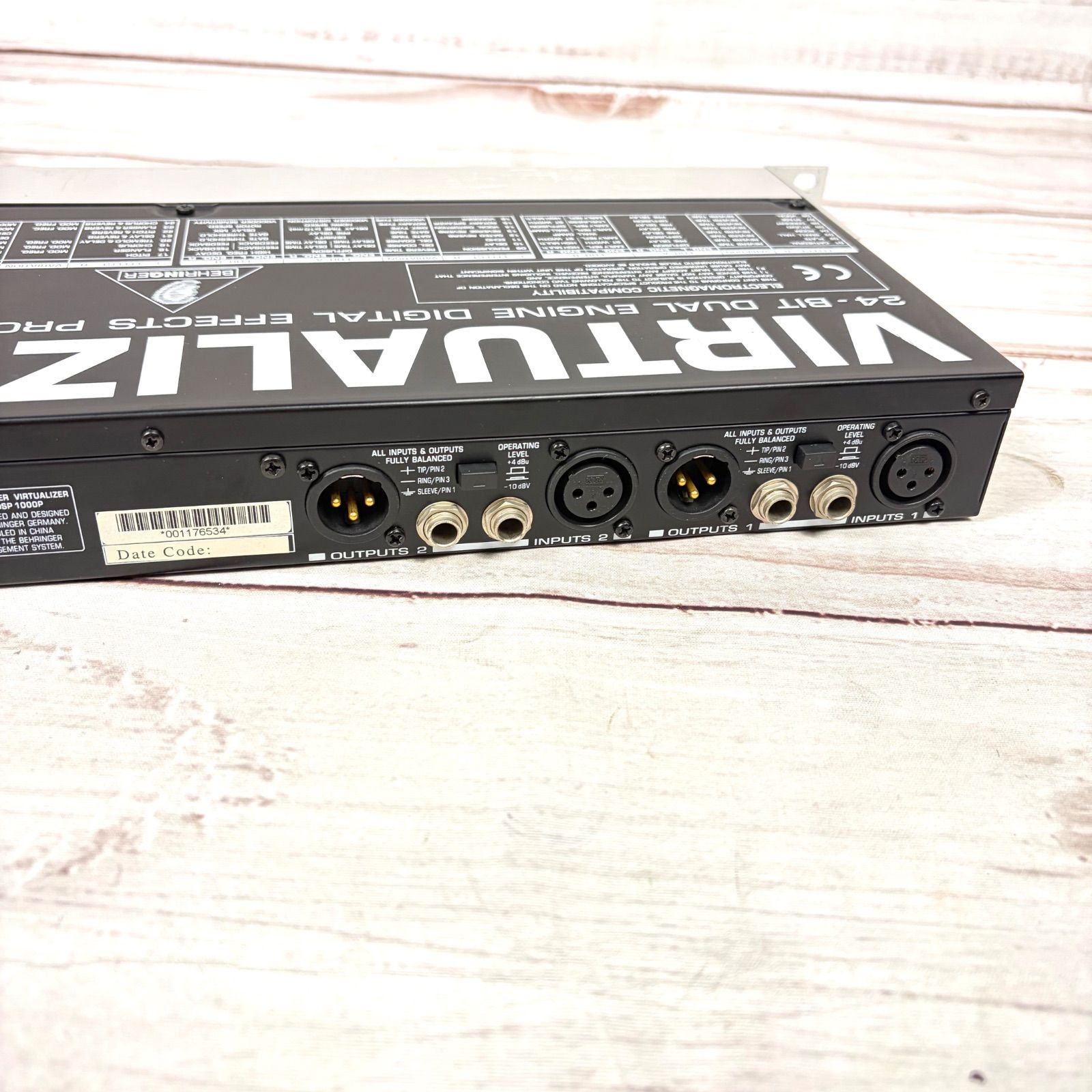 BEHRINGER DIGITAL EFFECTS PROCESSOR DSP 1000P ベリンガー マルチ