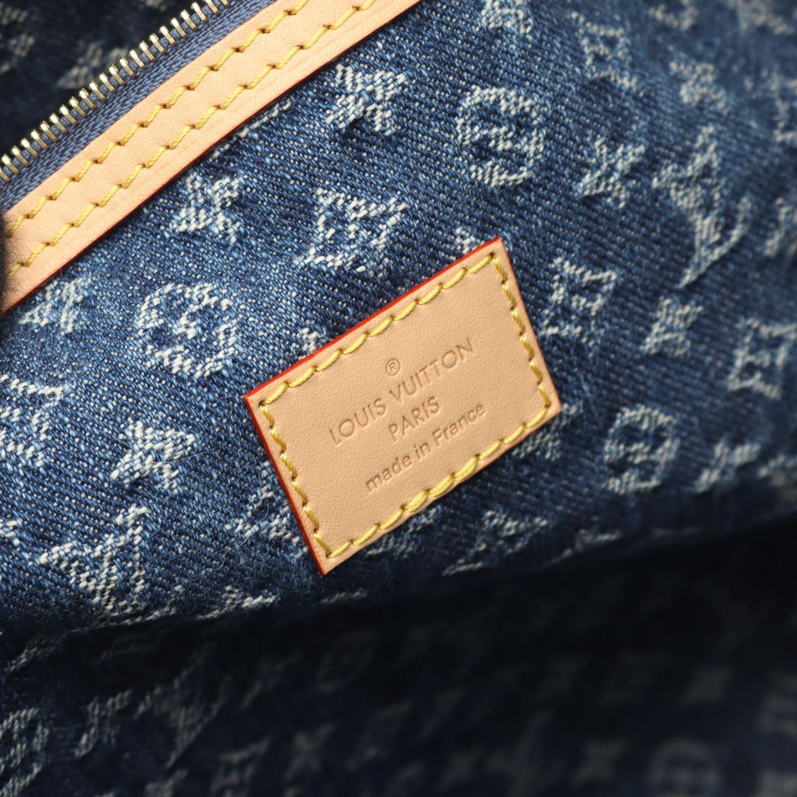 ルイ・ヴィトン LOUIS VUITTON ボストンバッグ LV リミックス キーポル