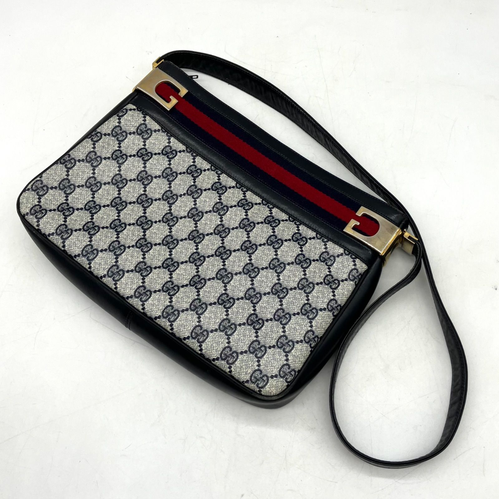 大幅値下げ】 GUCCI GGキャンパス ショルダーバッグ ブラック グッチ