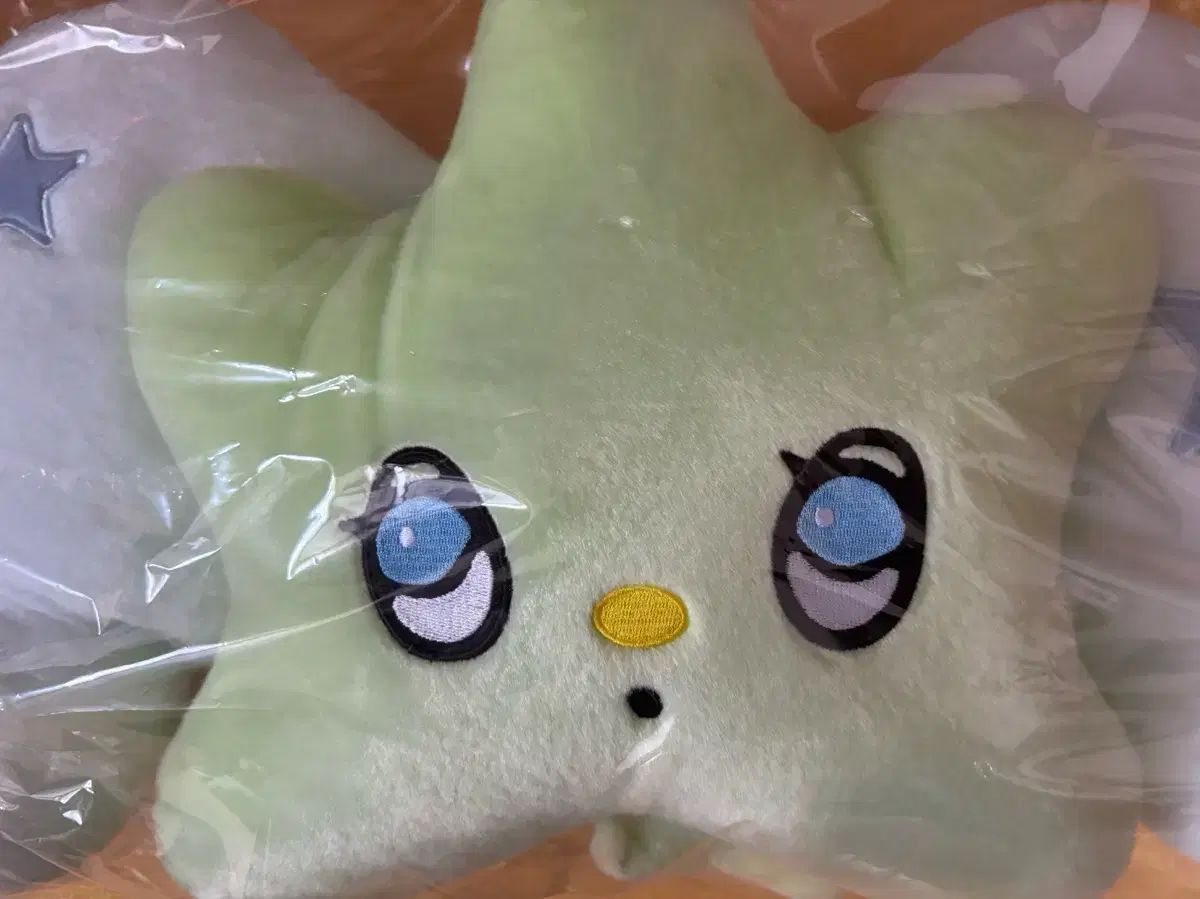 NCT(エヌシーティー) WIND AND WISH 未開封 CHUU クッション 出品