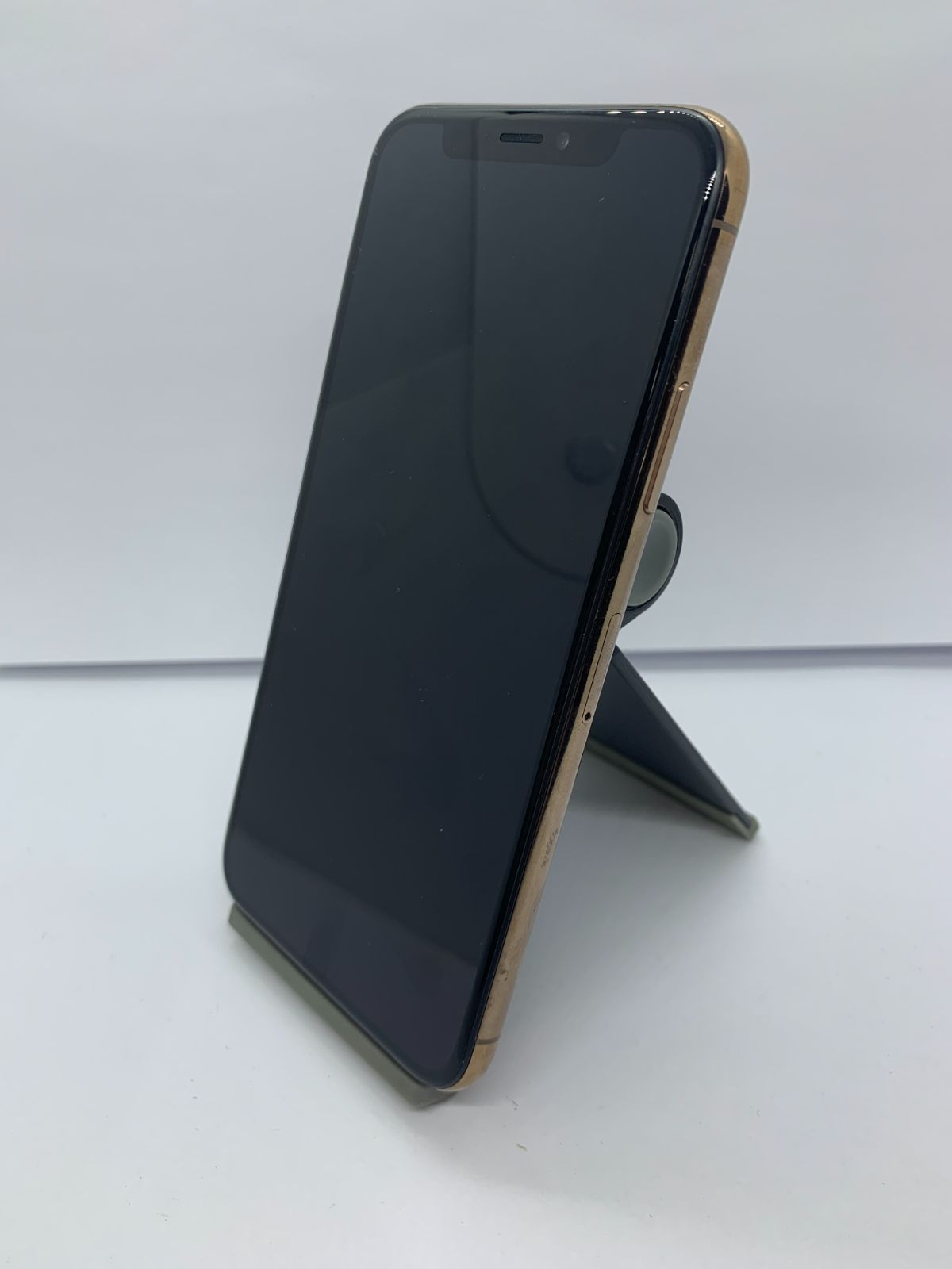 中古・画面キズ有・フレームキズ有】iPhone XS 64GB ゴールド SIM