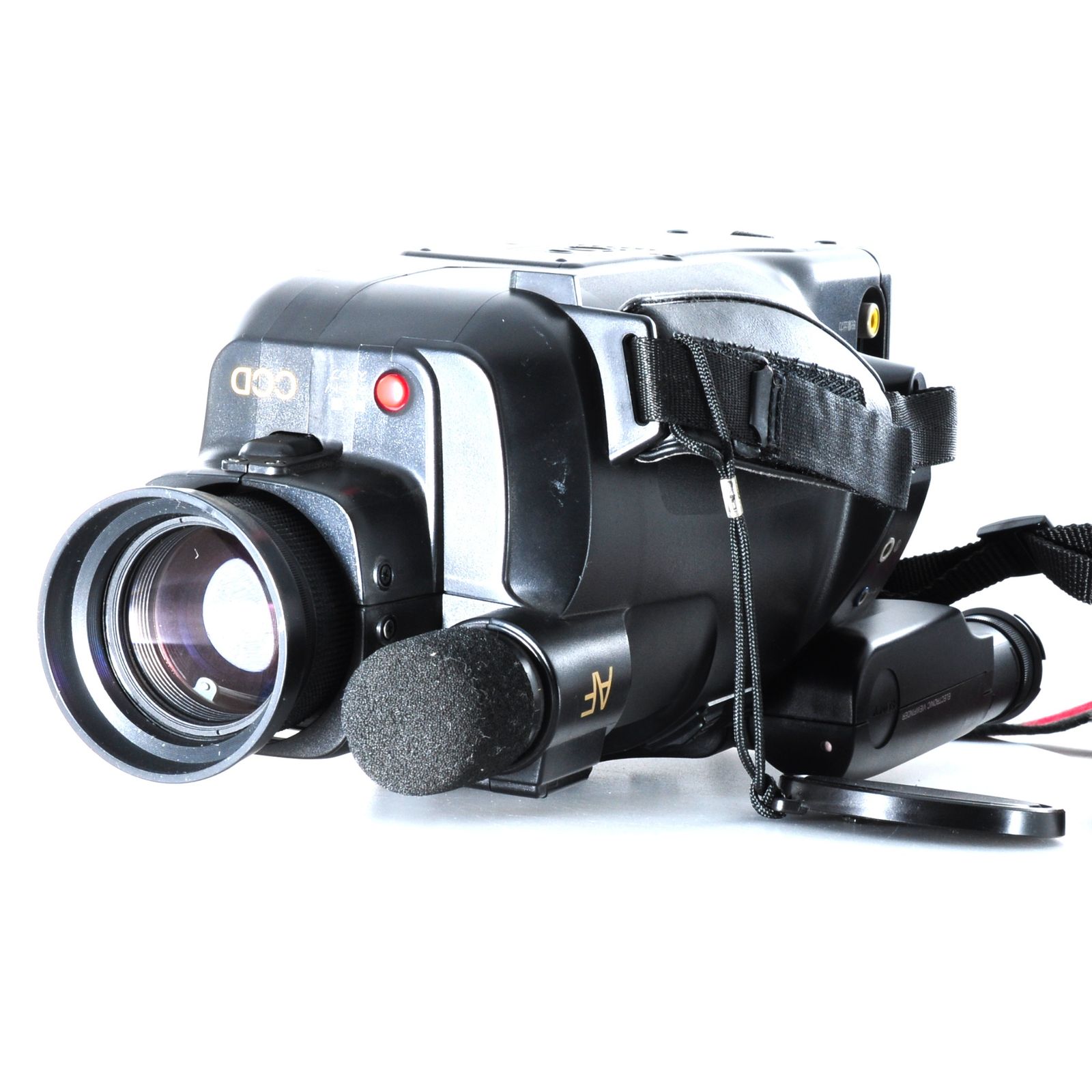 sony ８ミリビデオカメラCCD-F330/F30 （取扱説明書付） ソニー】SONY CCD-F330 バッテリー2個付 ビデオカメラ #T203 - メルカリ