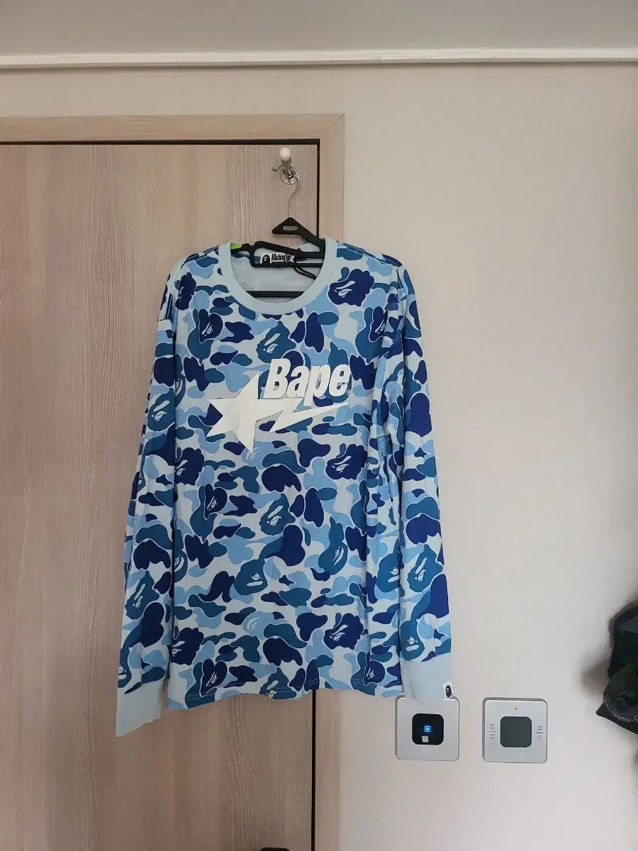 A BATHING APE アベイシングエイプ ブルー カモフラ 長袖Tシャツ