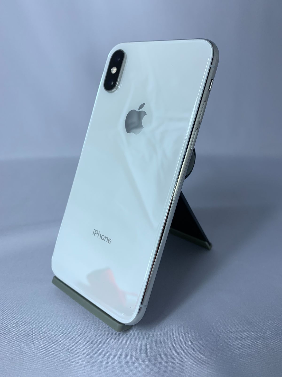 【中古・画面キズ有】iPhone XS 64GB シルバー SIMロック解除済